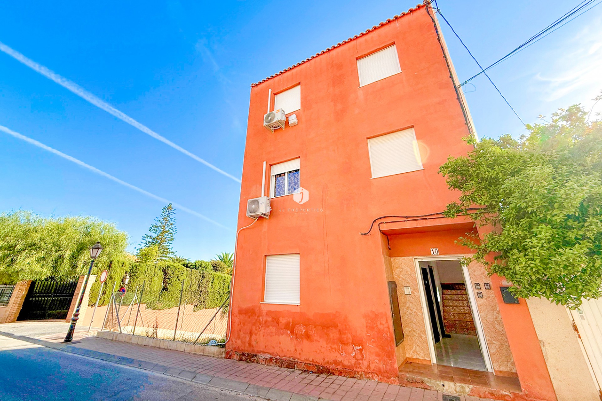 Tweedehands - Appartement / flat -
San Miguel de Salinas - Inland