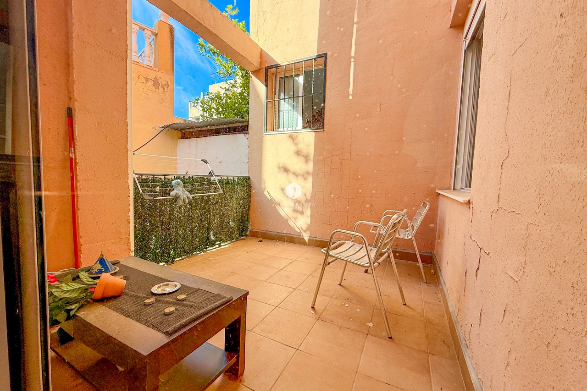 Tweedehands - Appartement / flat -
San Miguel de Salinas - Inland