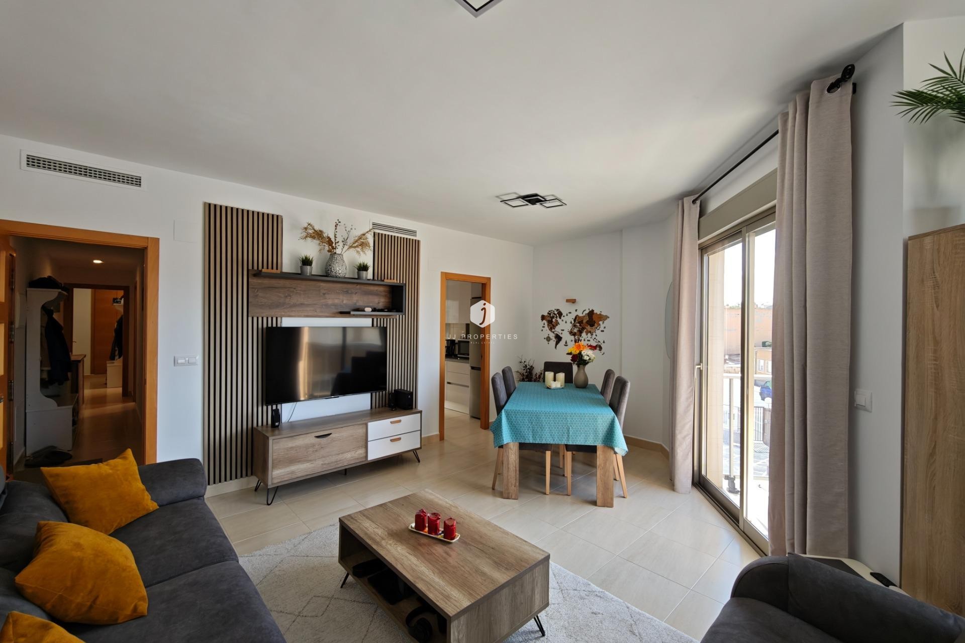 Tweedehands - Appartement / flat -
San Miguel de Salinas