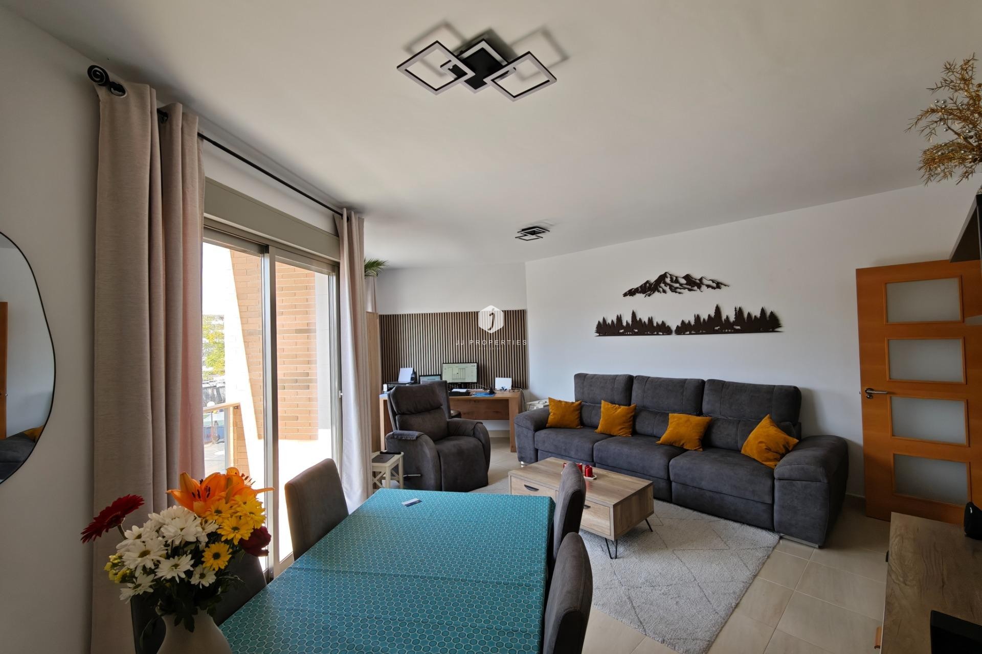 Tweedehands - Appartement / flat -
San Miguel de Salinas