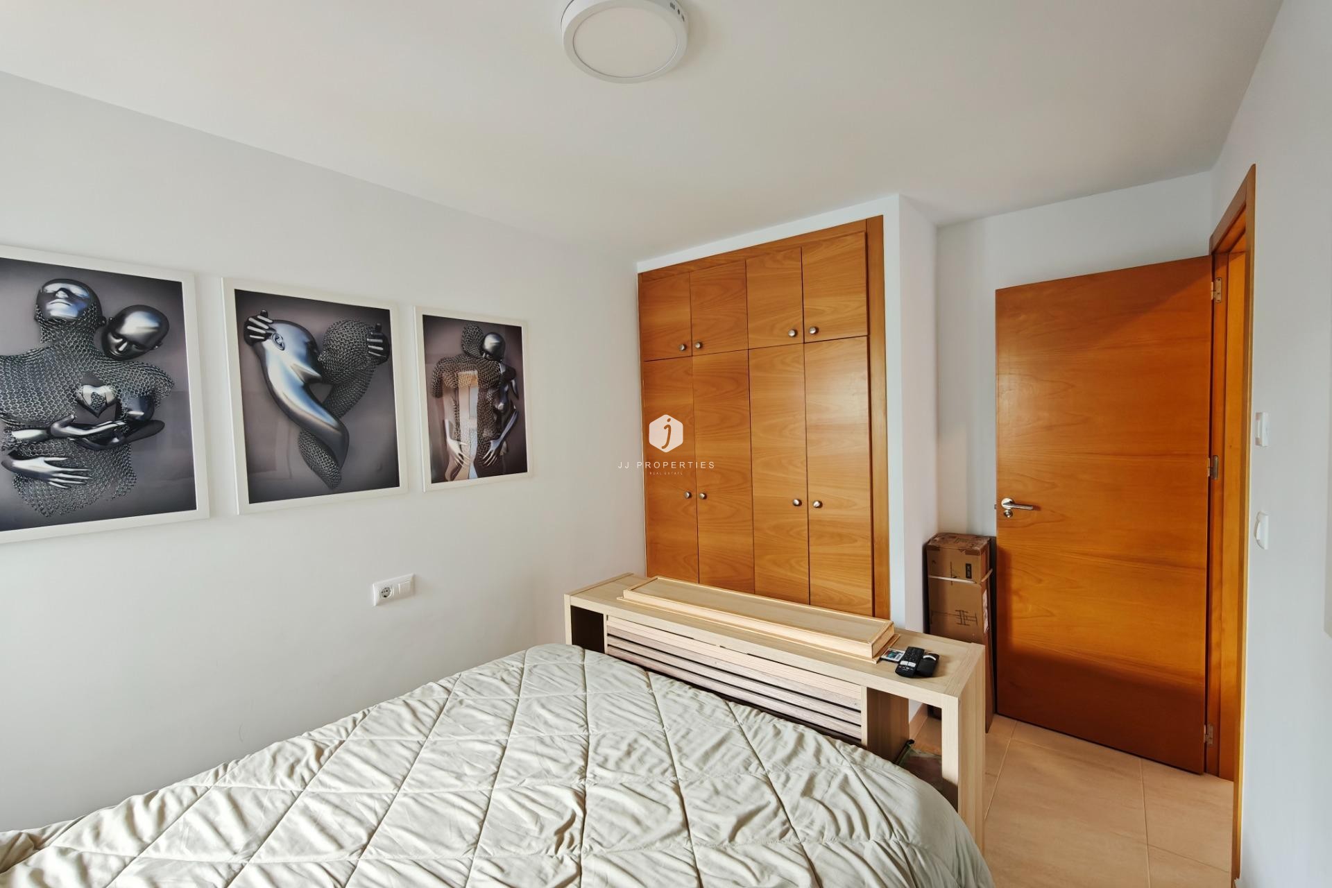 Tweedehands - Appartement / flat -
San Miguel de Salinas