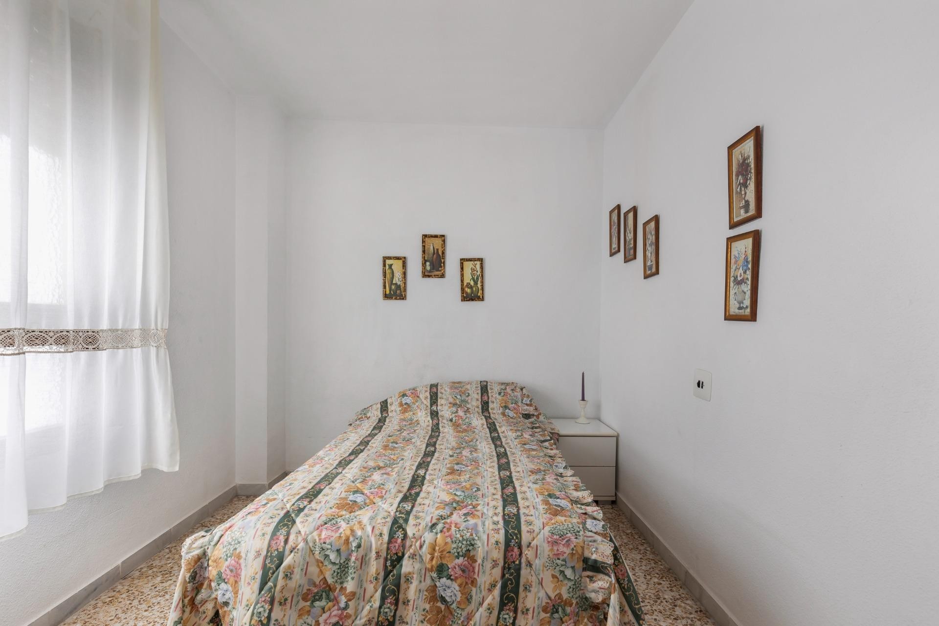 Tweedehands - Appartement / flat -
Torrevieja - Acequion