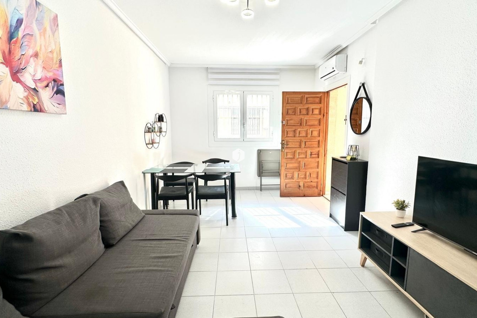 Tweedehands - Appartement / flat -
Torrevieja - Acequion