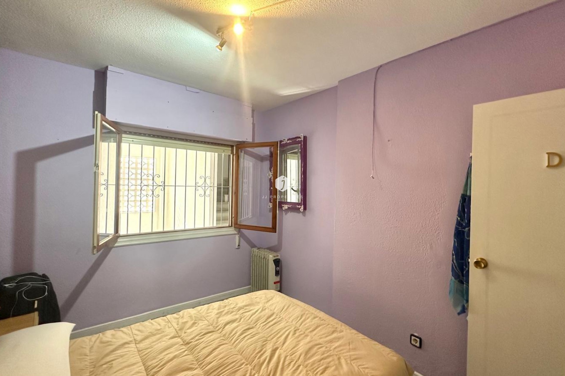 Tweedehands - Appartement / flat -
Torrevieja - Acequion