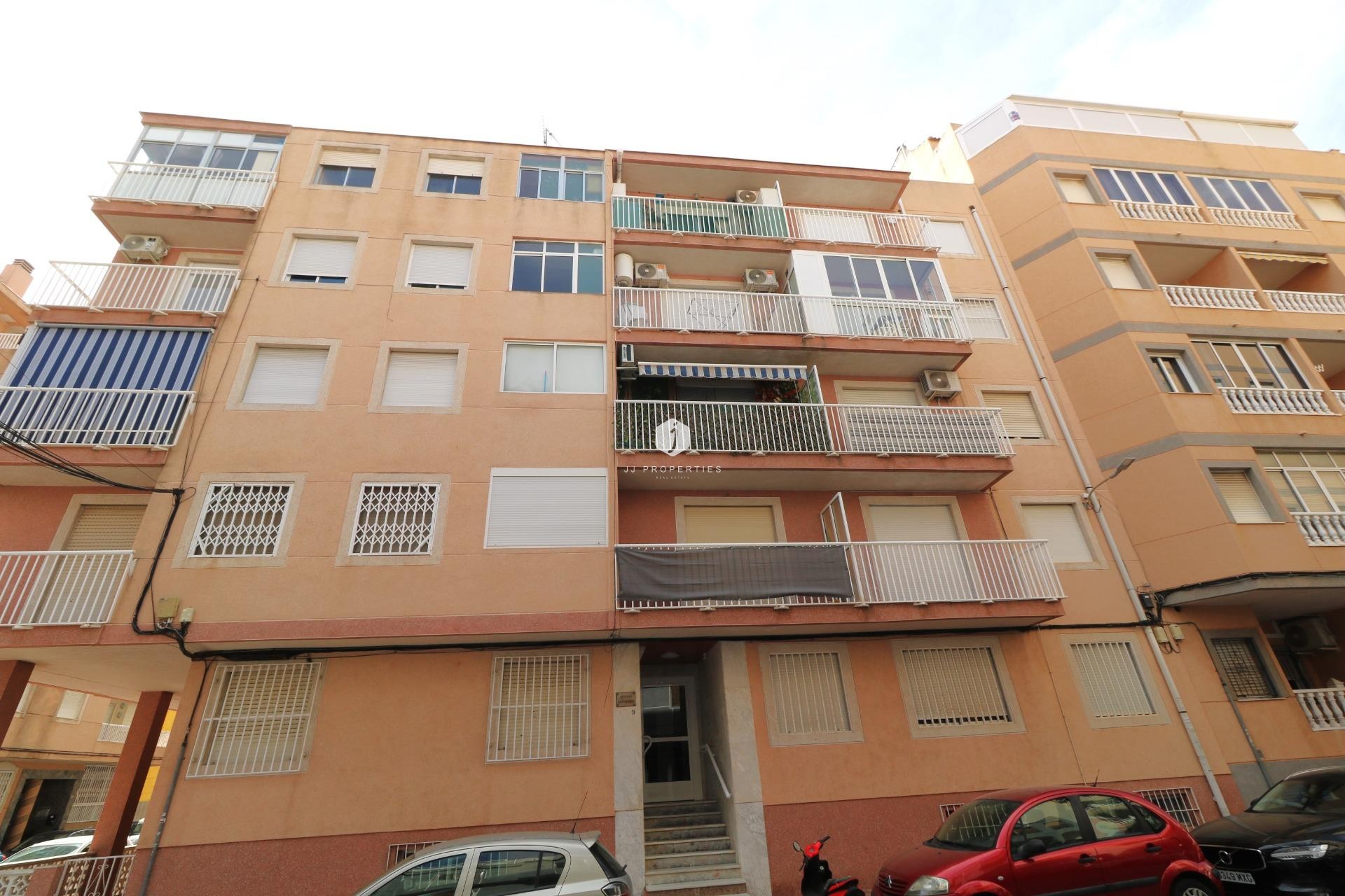 Tweedehands - Appartement / flat -
Torrevieja - Acequion