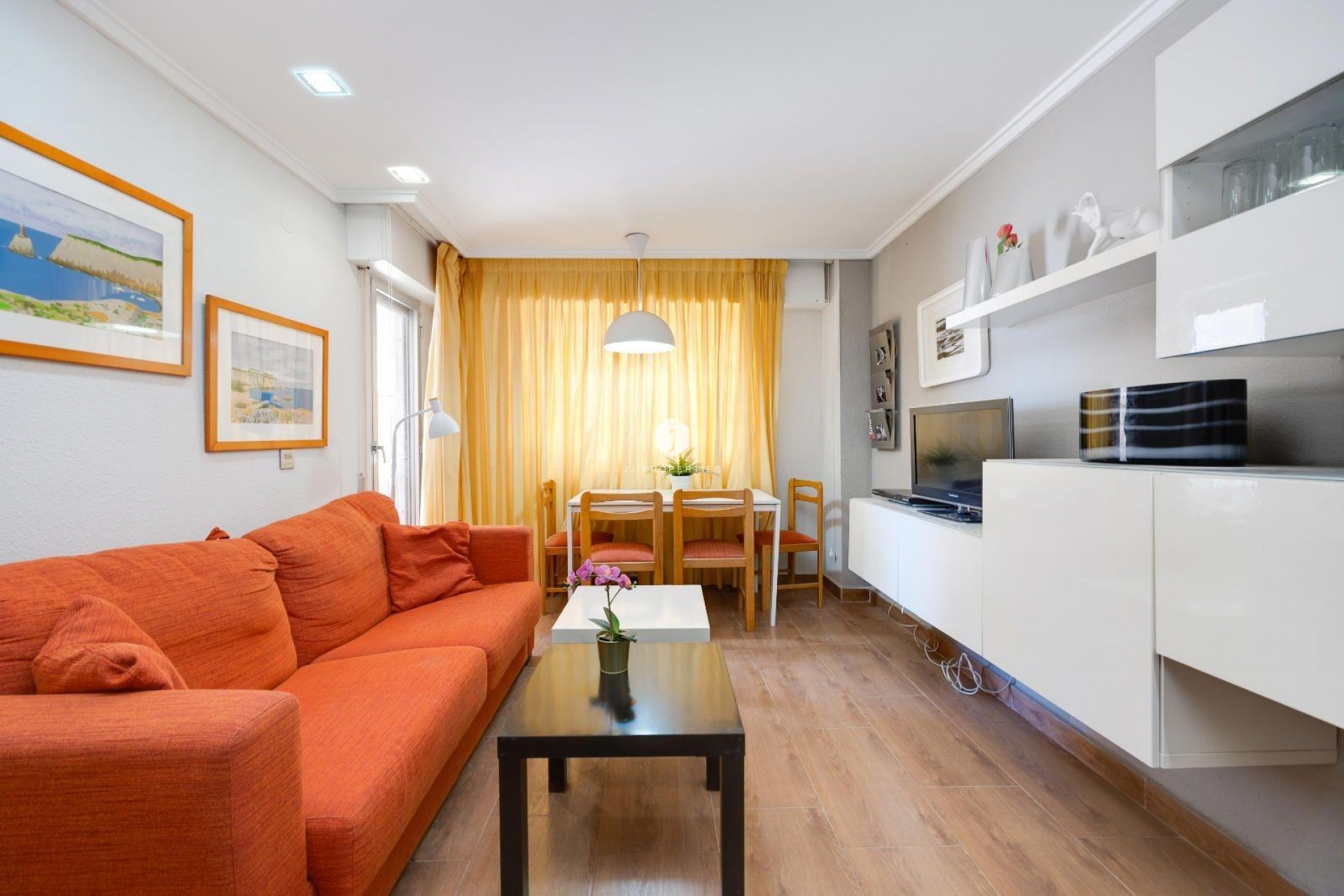 Tweedehands - Appartement / flat -
Torrevieja - Acequion
