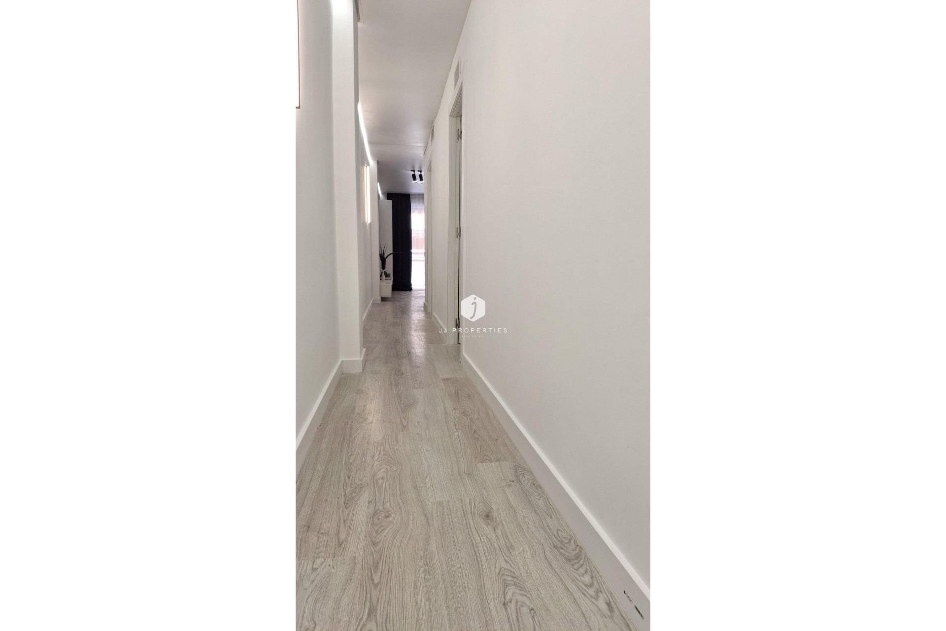 Tweedehands - Appartement / flat -
Torrevieja - Acequion