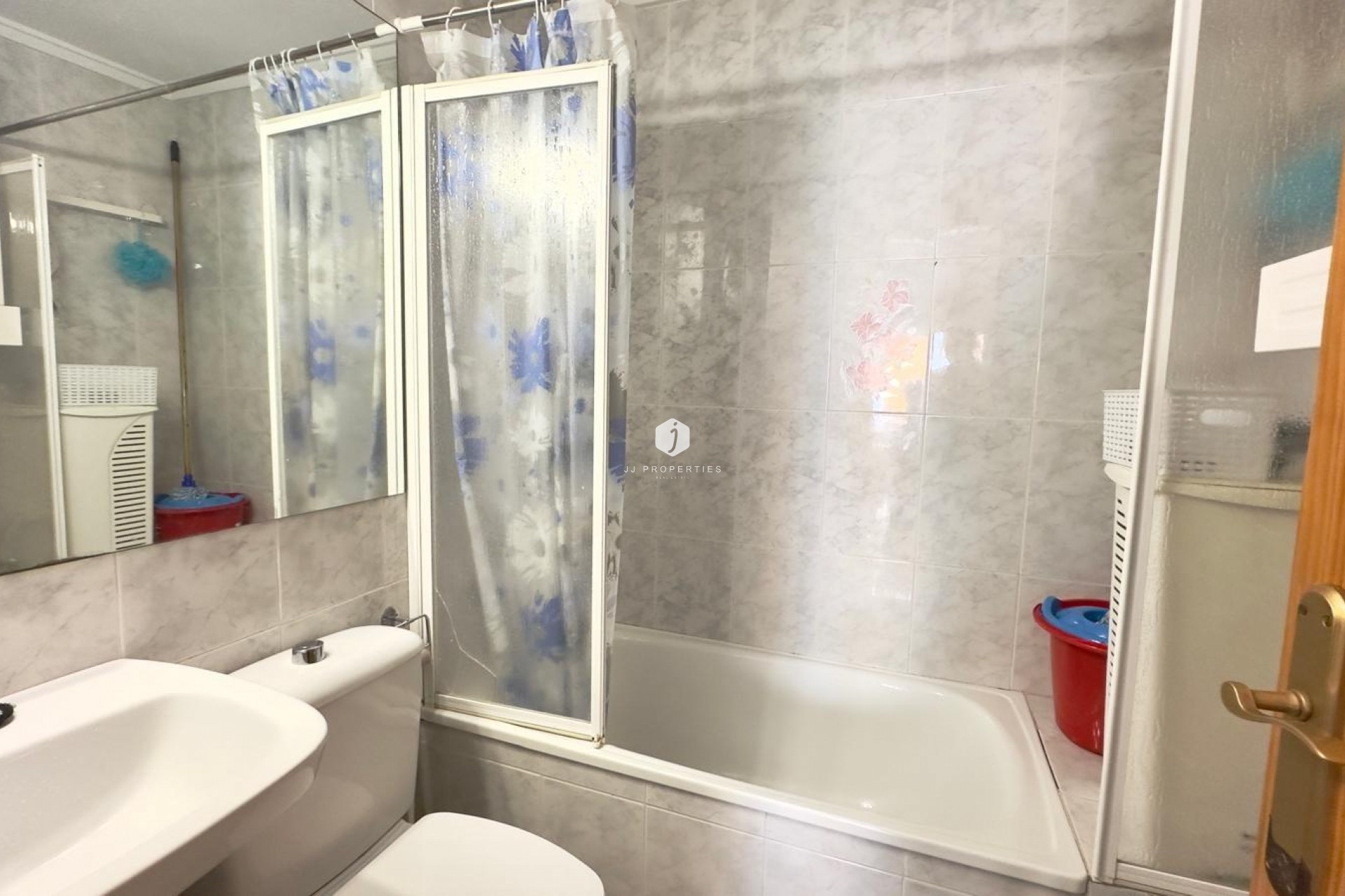Tweedehands - Appartement / flat -
Torrevieja - Acequion