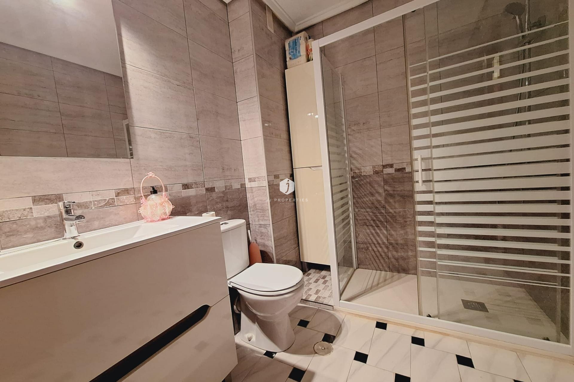 Tweedehands - Appartement / flat -
Torrevieja - Acequion