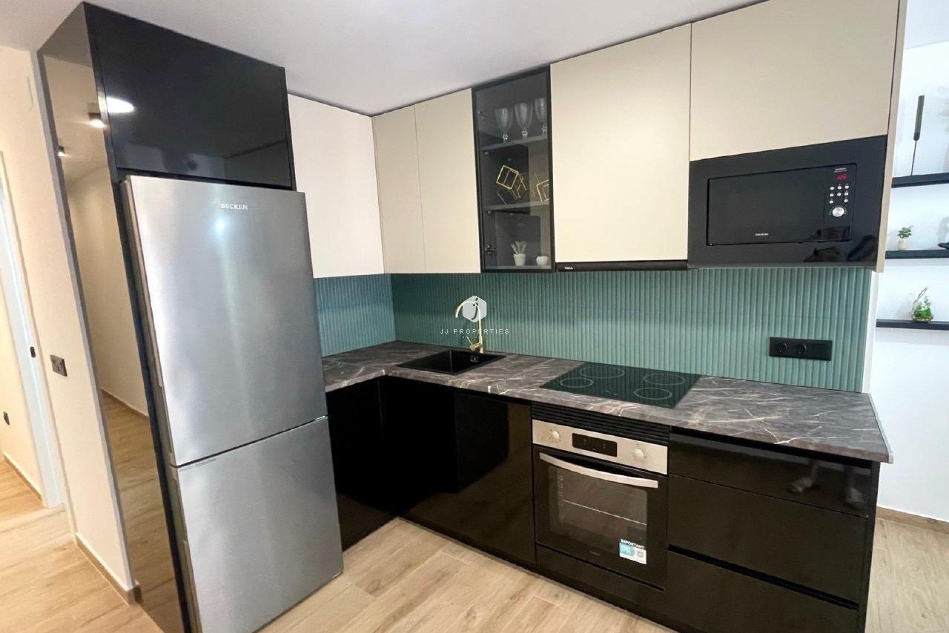 Tweedehands - Appartement / flat -
Torrevieja - Acequion