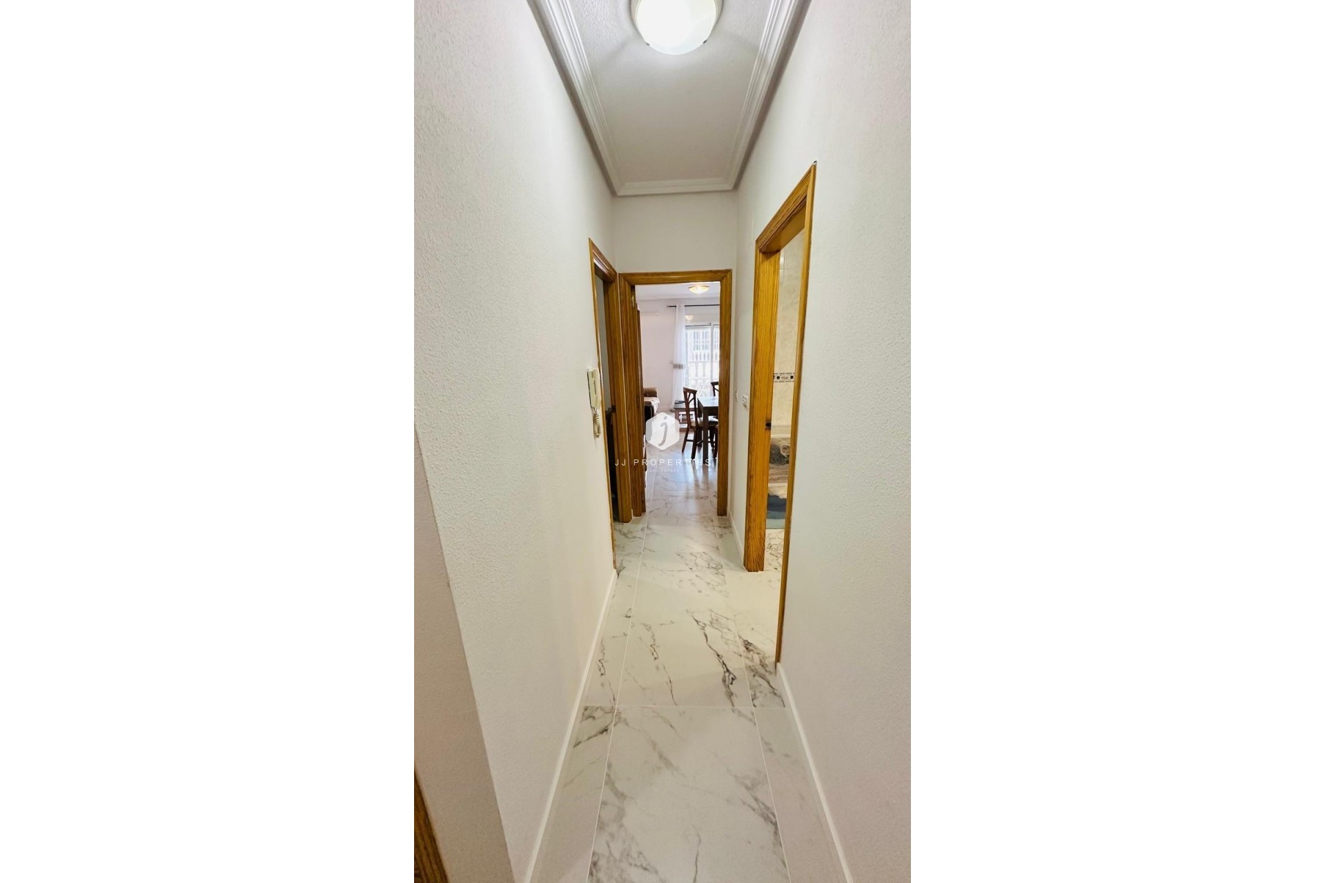 Tweedehands - Appartement / flat -
Torrevieja - Acequion