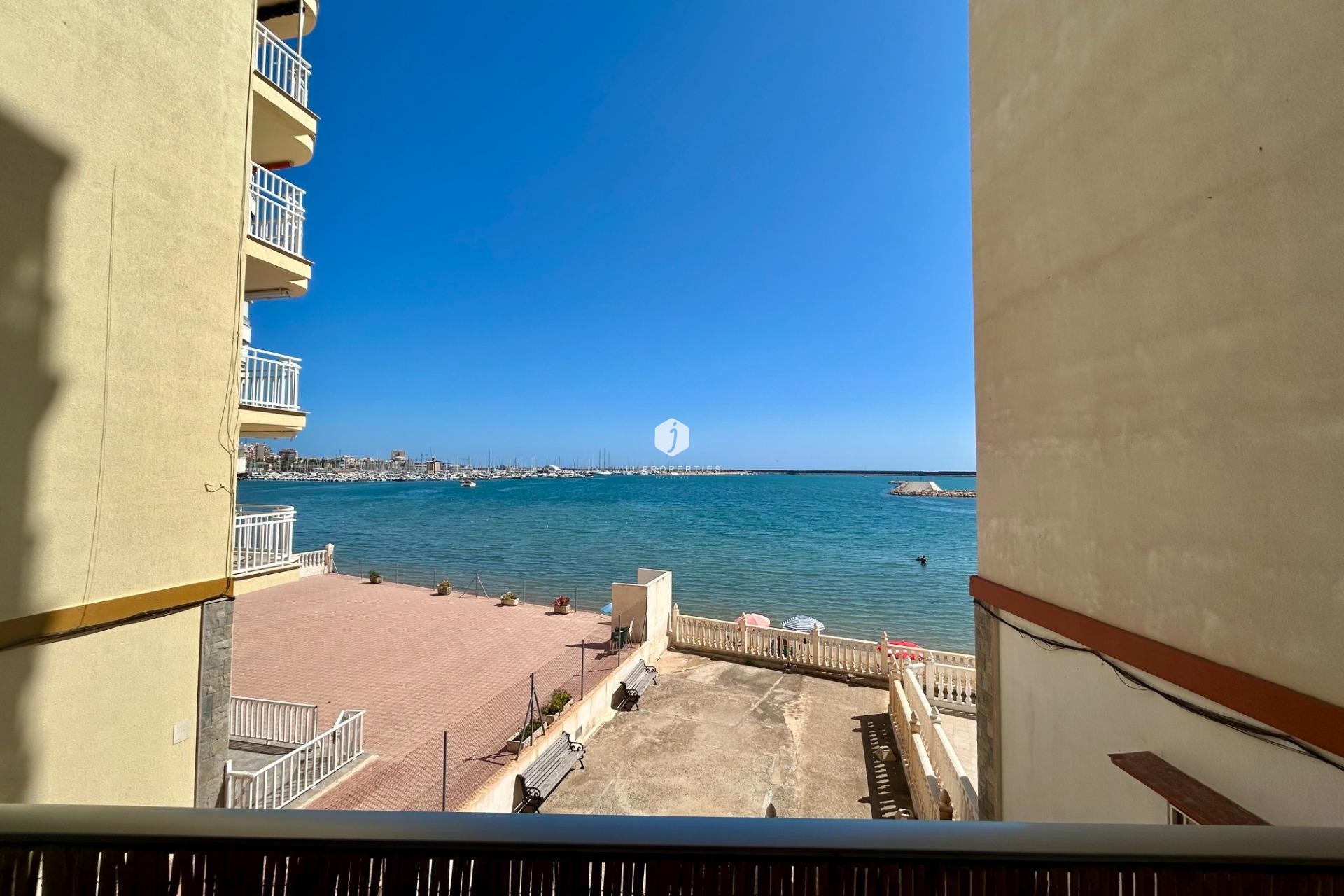 Tweedehands - Appartement / flat -
Torrevieja - Acequion