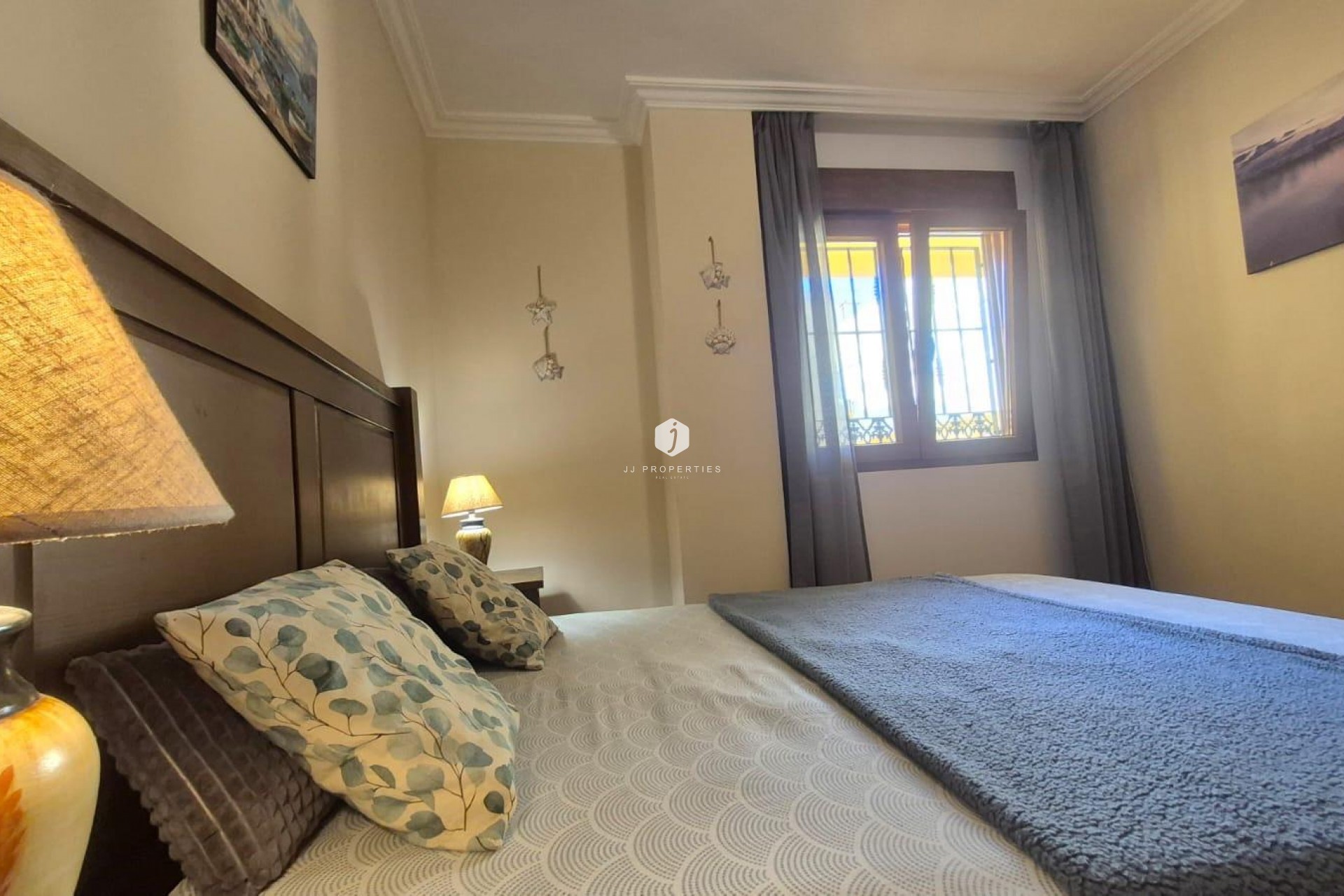 Tweedehands - Appartement / flat -
Torrevieja - Acequion