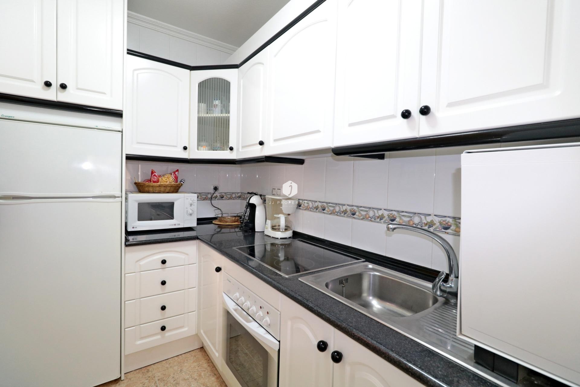 Tweedehands - Appartement / flat -
Torrevieja - Acequion
