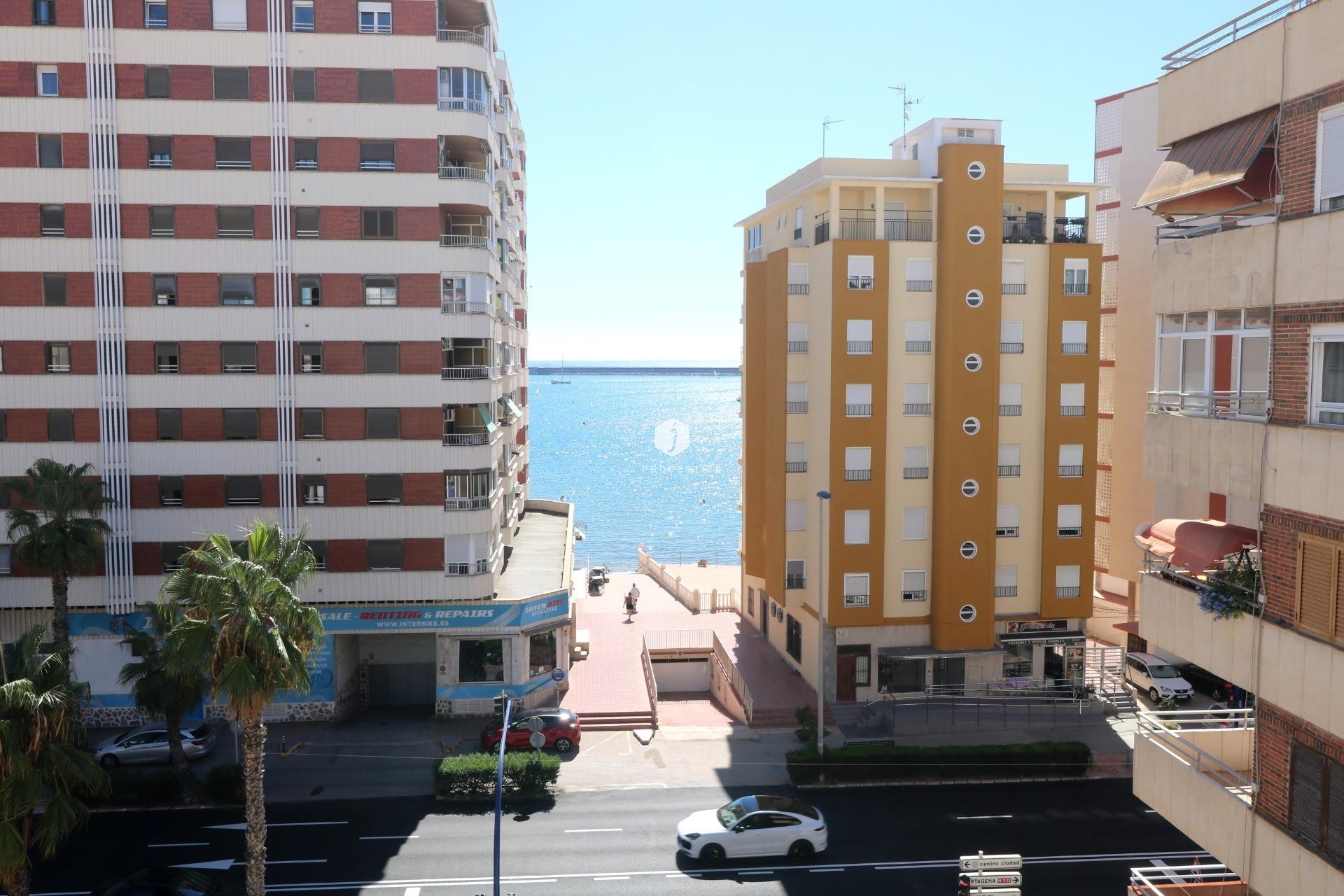 Tweedehands - Appartement / flat -
Torrevieja - Acequion