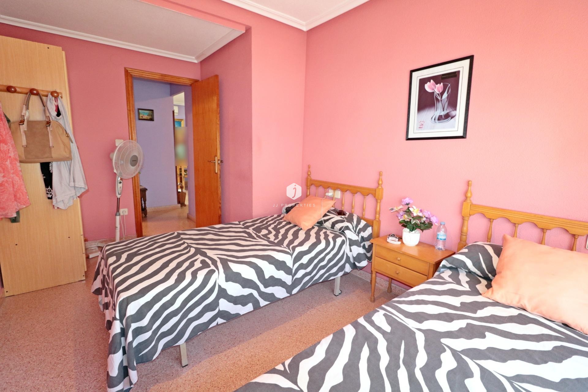 Tweedehands - Appartement / flat -
Torrevieja - Acequion