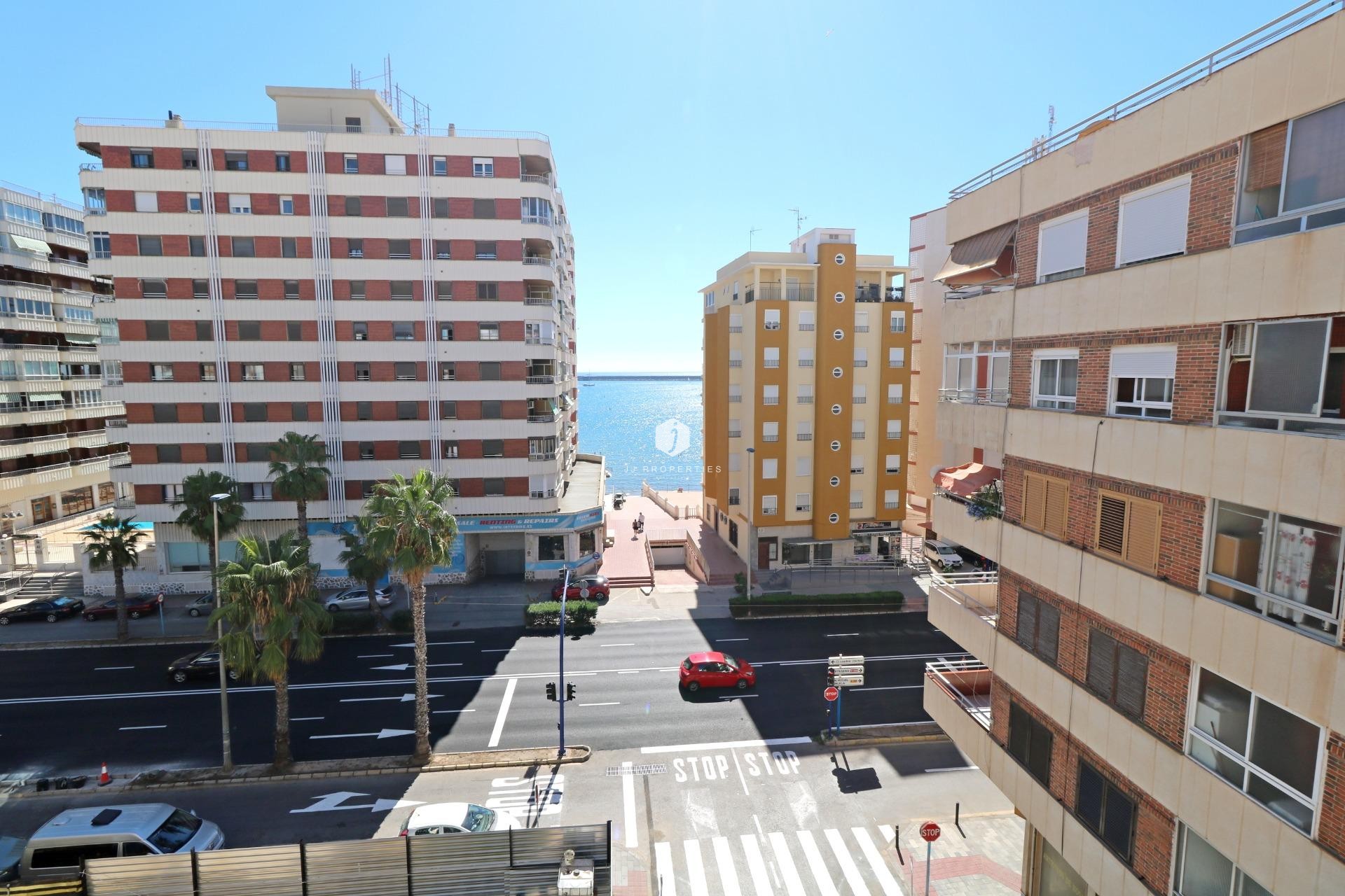 Tweedehands - Appartement / flat -
Torrevieja - Acequion