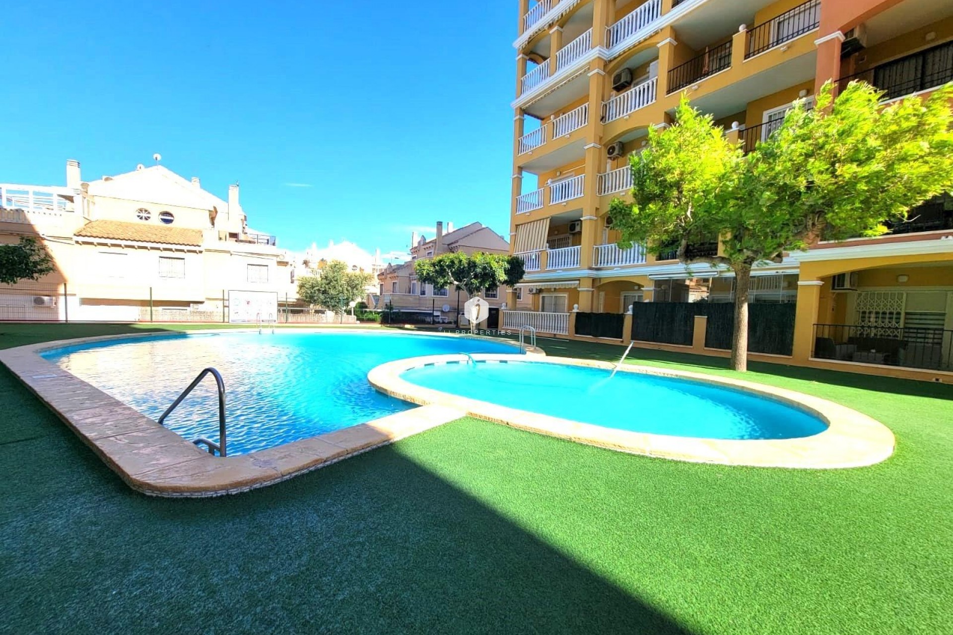 Tweedehands - Appartement / flat -
Torrevieja - aguas nuevas