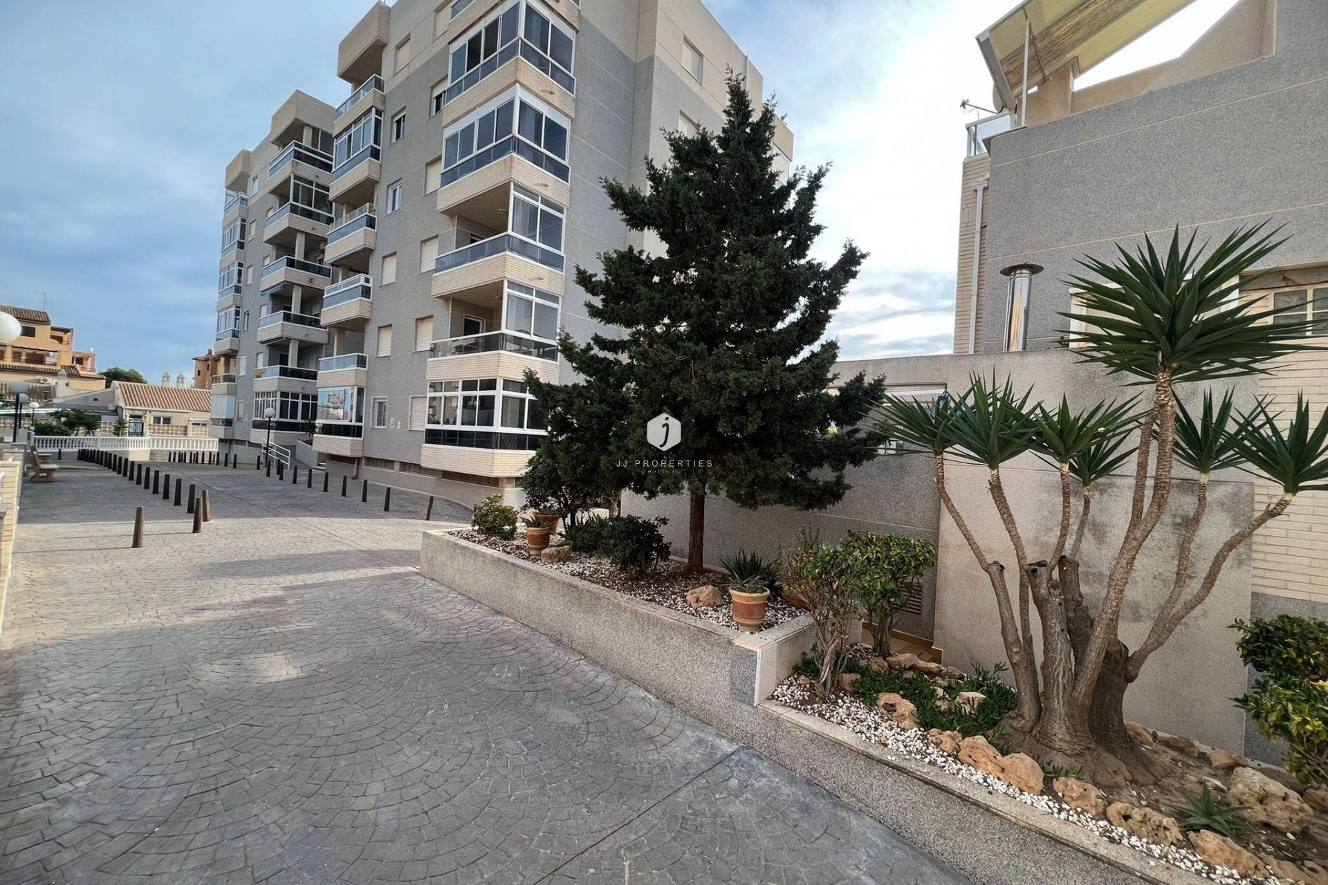 Tweedehands - Appartement / flat -
Torrevieja - aguas nuevas