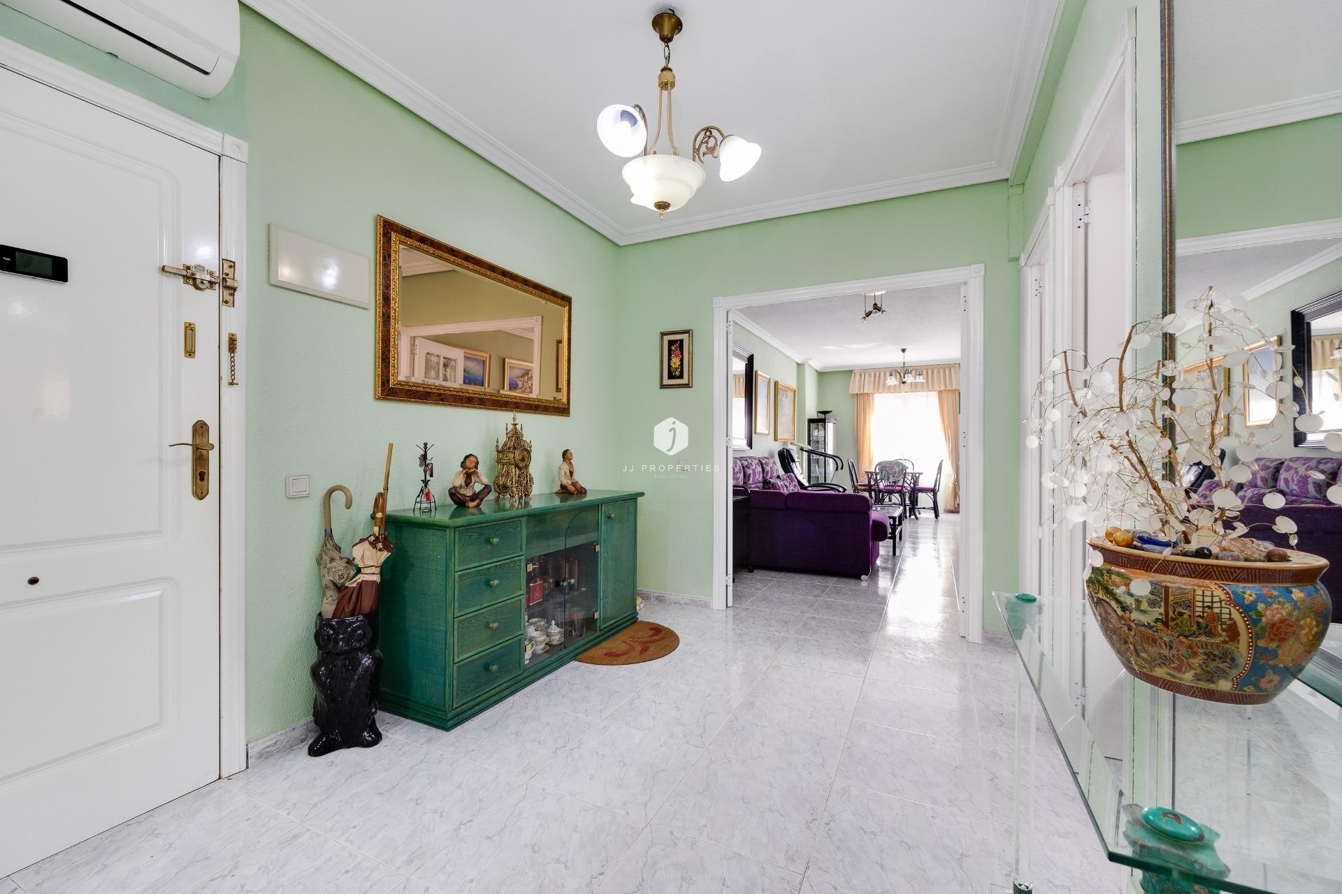 Tweedehands - Appartement / flat -
Torrevieja - Antonio Machado