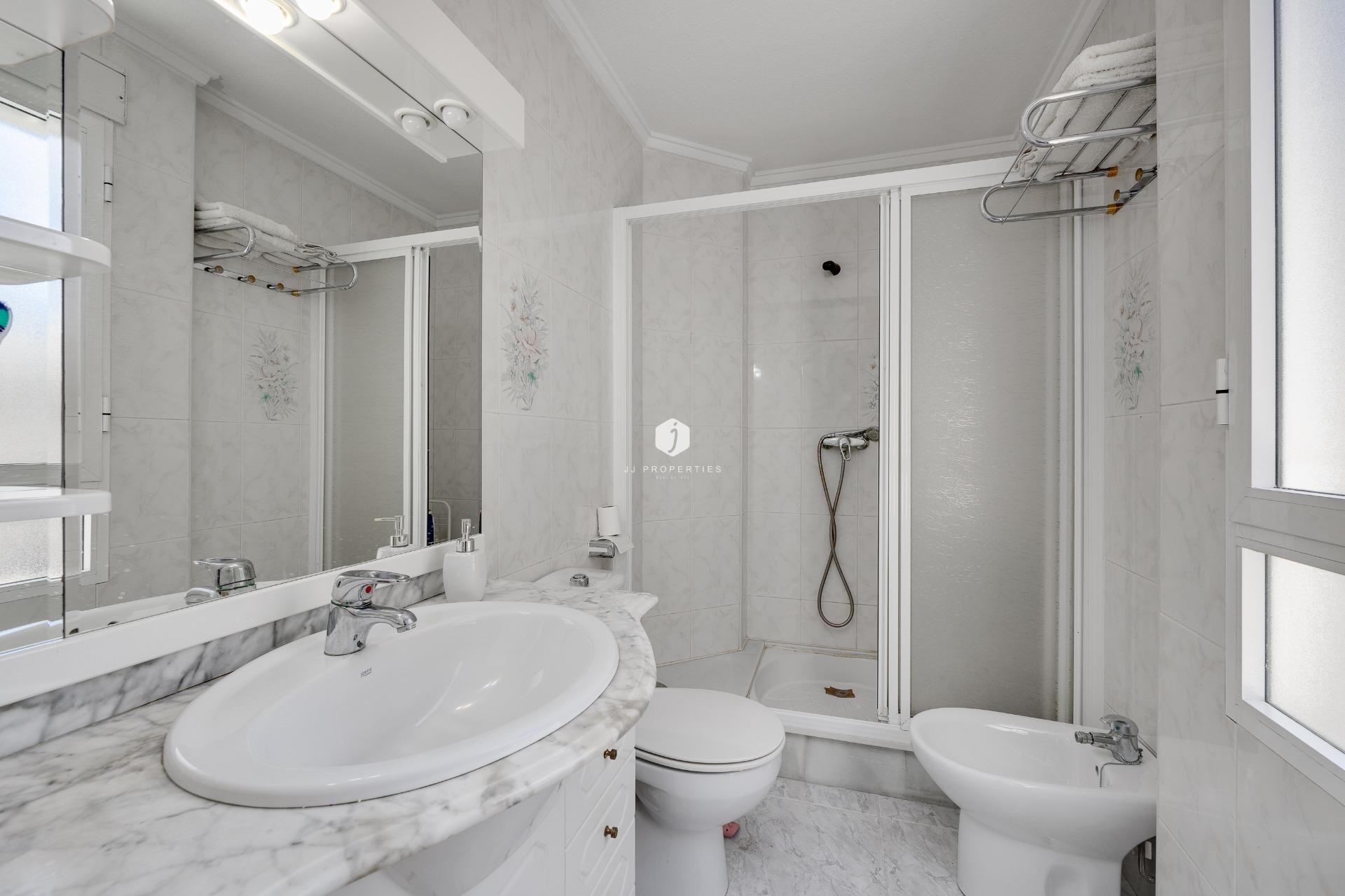 Tweedehands - Appartement / flat -
Torrevieja - Antonio Machado