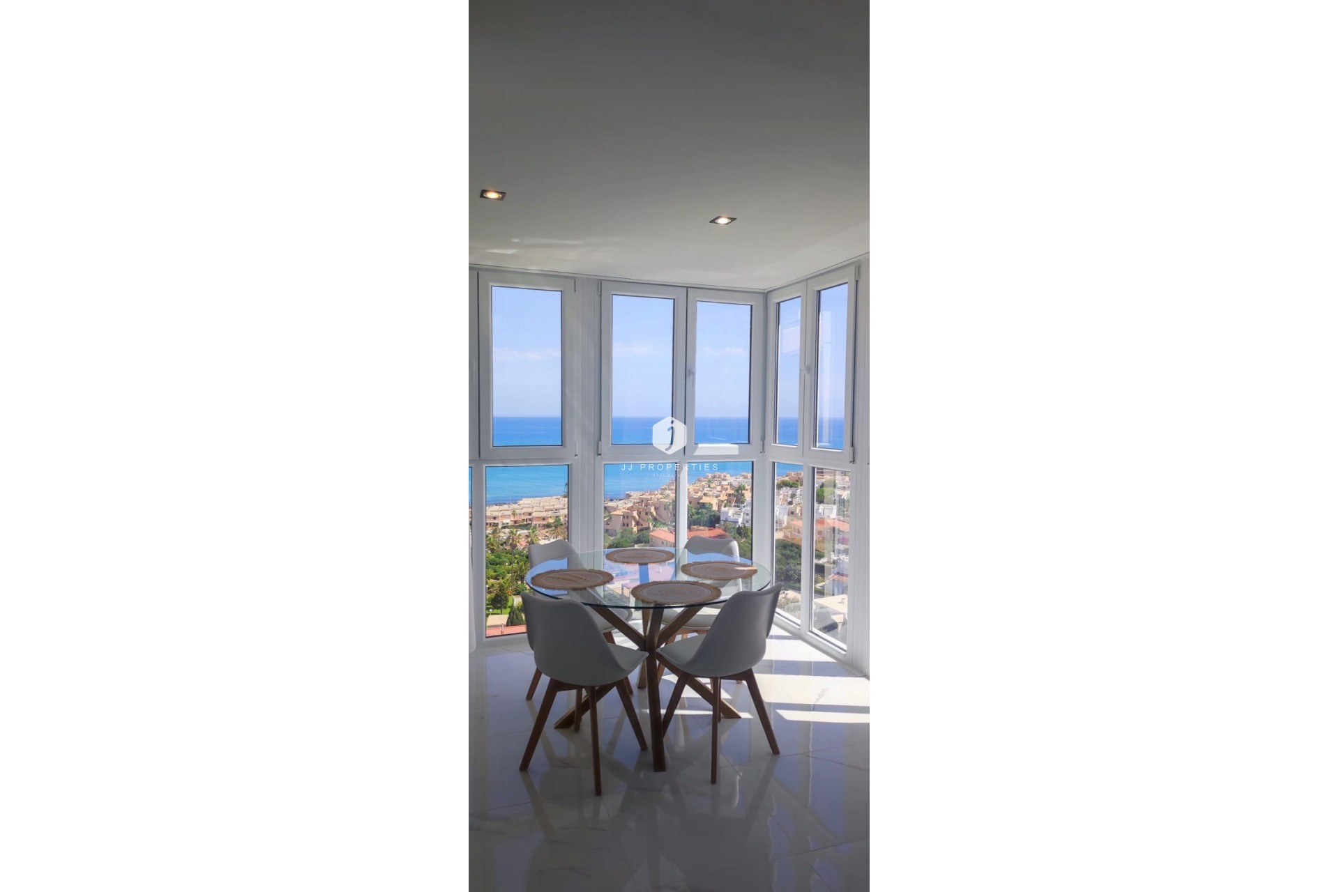 Tweedehands - Appartement / flat -
Torrevieja - Cabo cervera