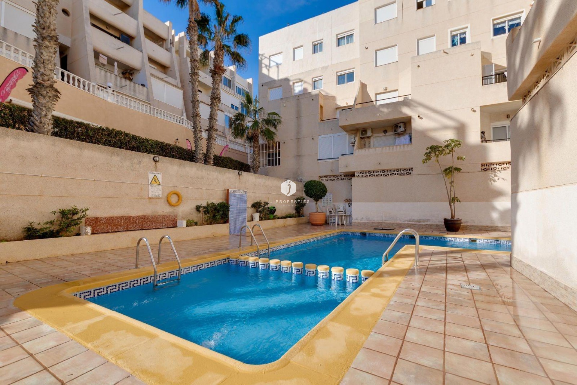 Tweedehands - Appartement / flat -
Torrevieja - Cabo cervera