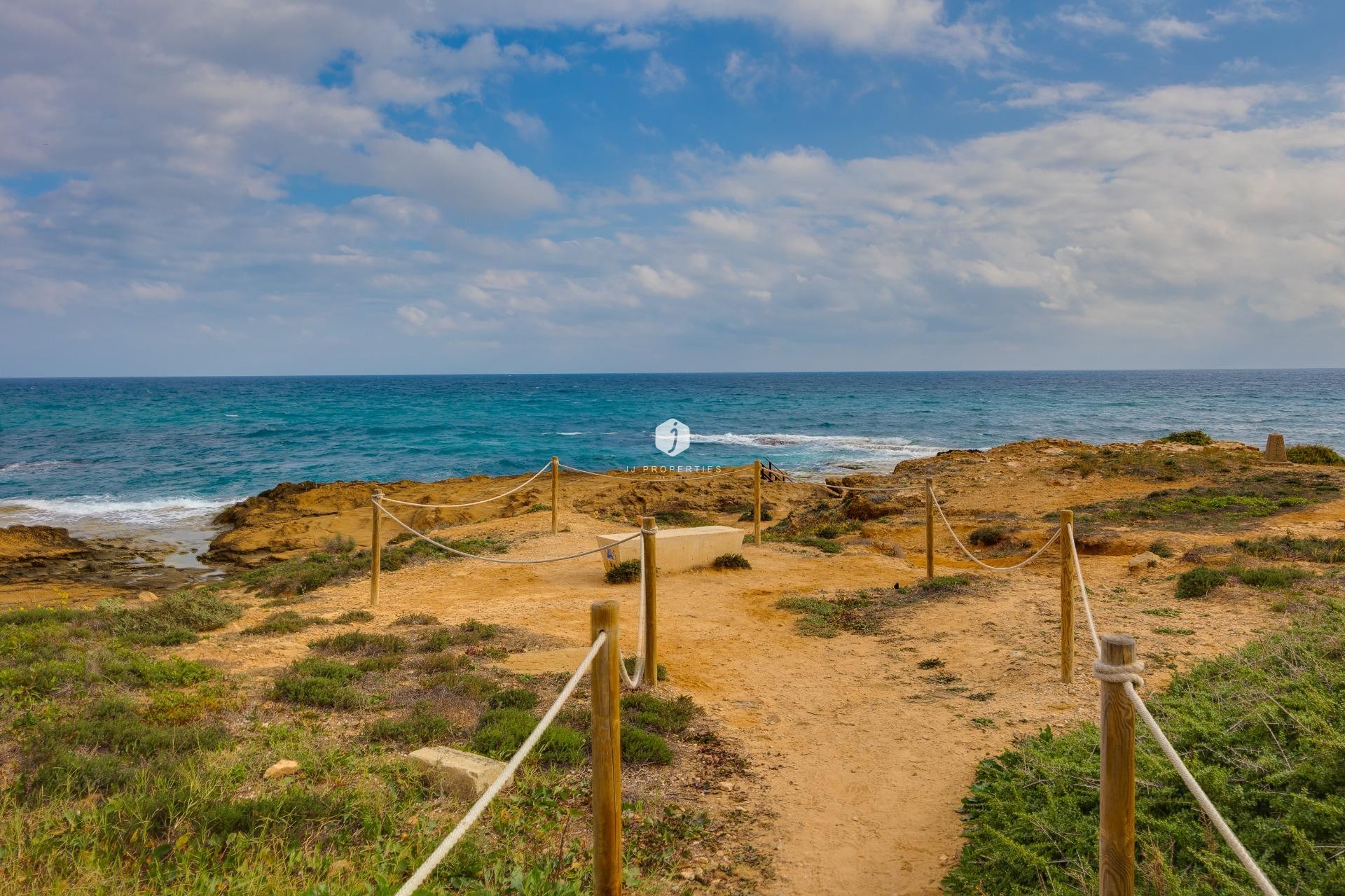 Tweedehands - Appartement / flat -
Torrevieja - Cabo cervera