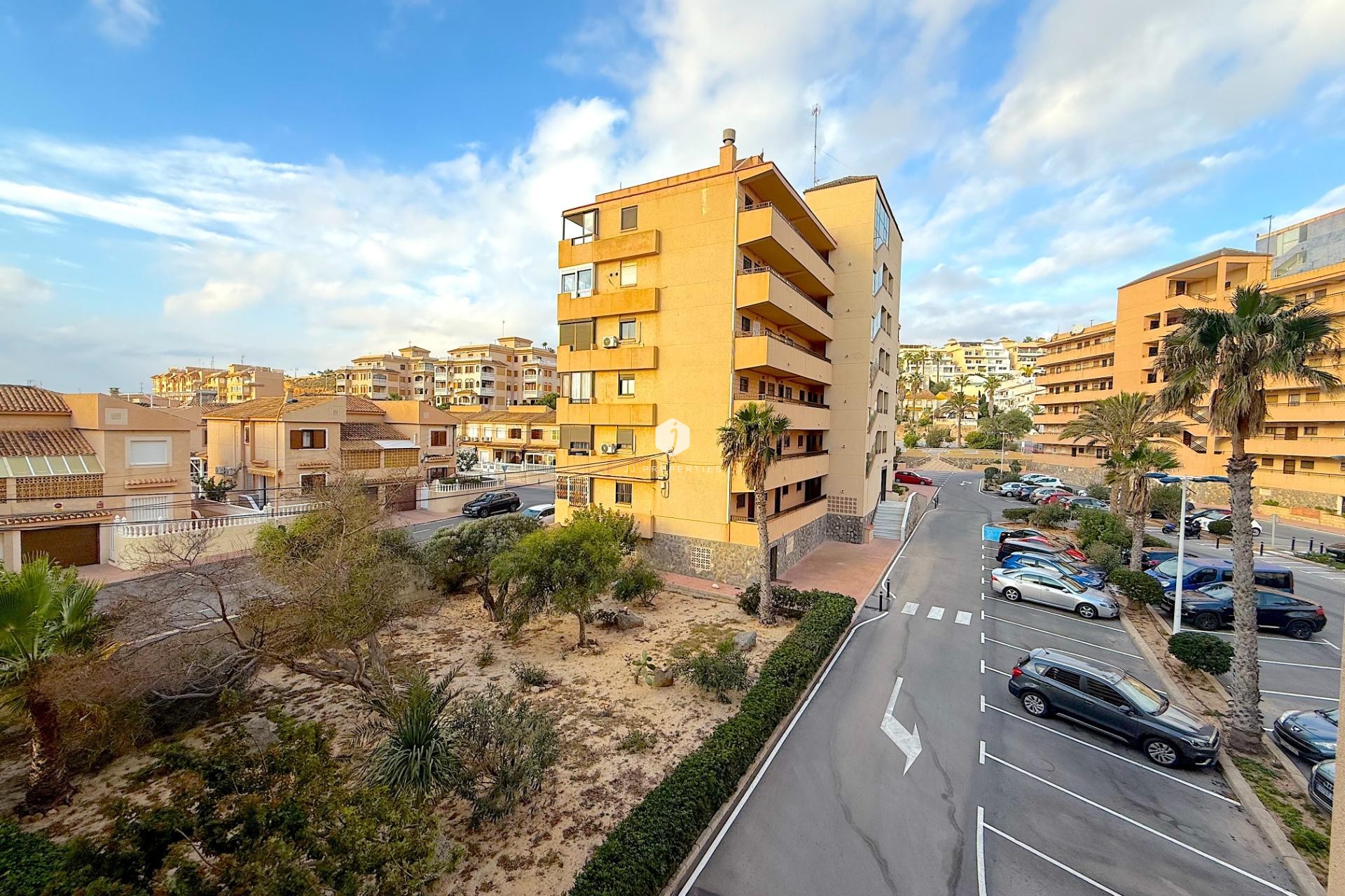 Tweedehands - Appartement / flat -
Torrevieja - Cabo cervera