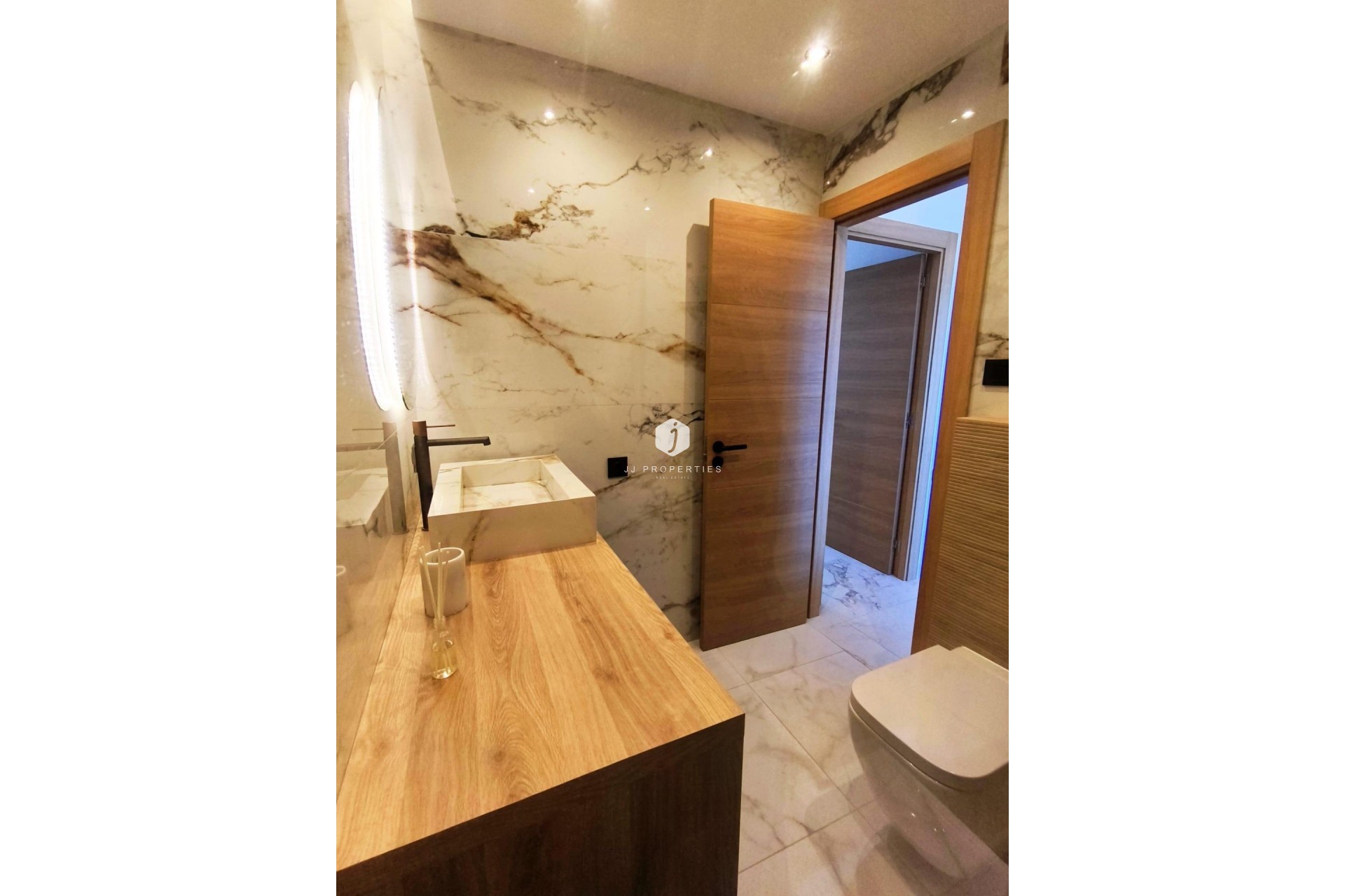 Tweedehands - Appartement / flat -
Torrevieja - Cabo cervera