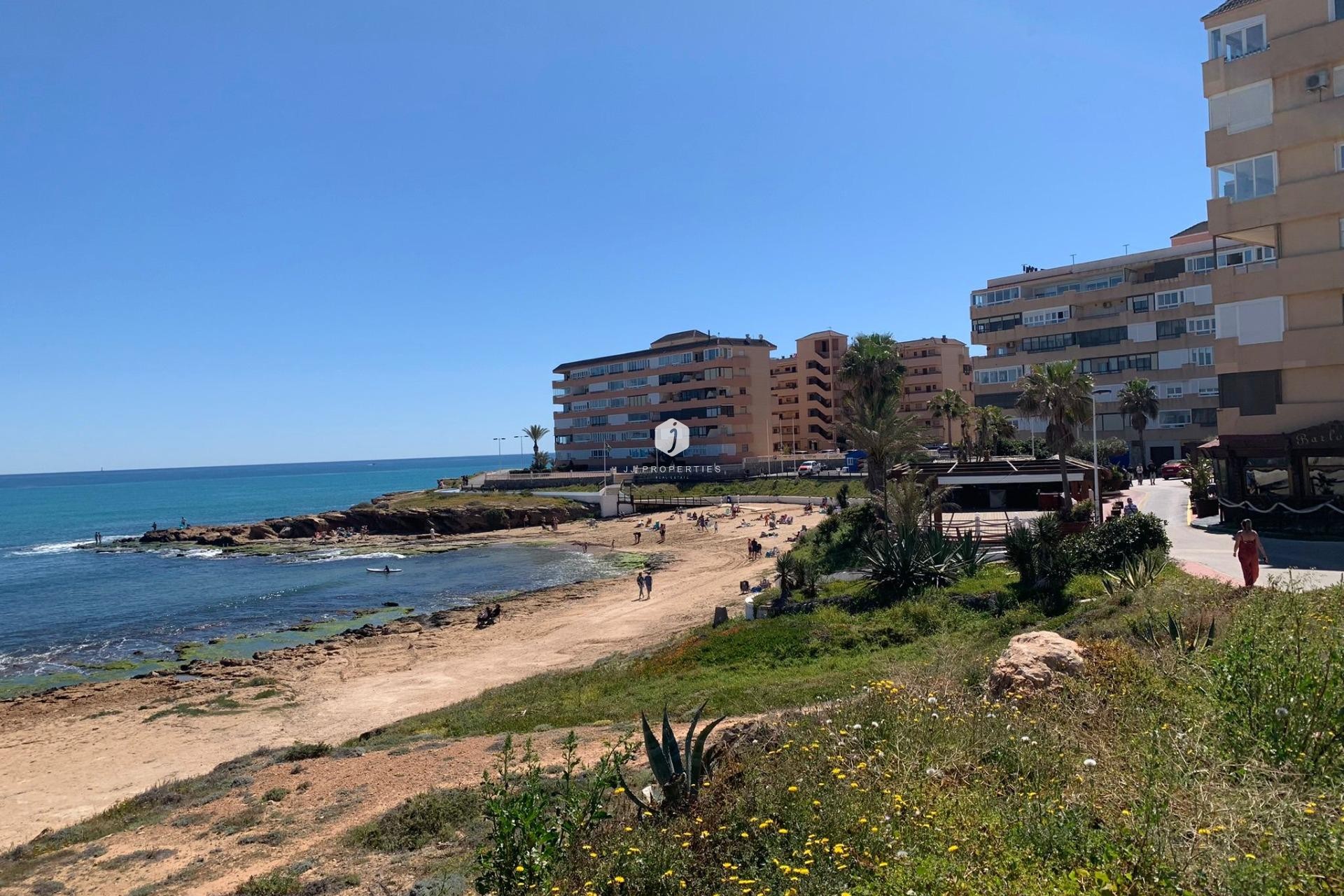 Tweedehands - Appartement / flat -
Torrevieja - Cabo cervera