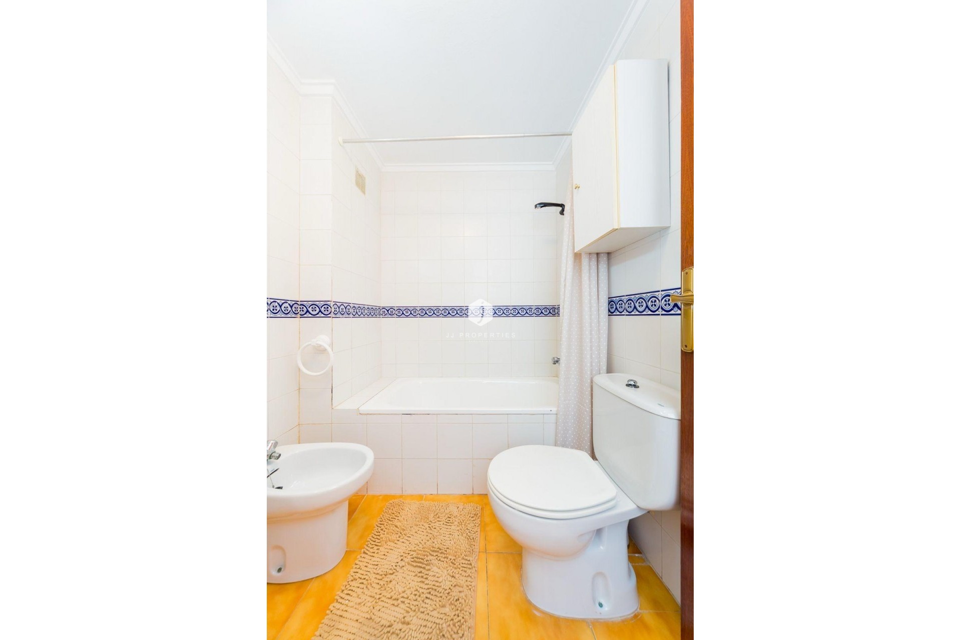 Tweedehands - Appartement / flat -
Torrevieja - Calas blanca