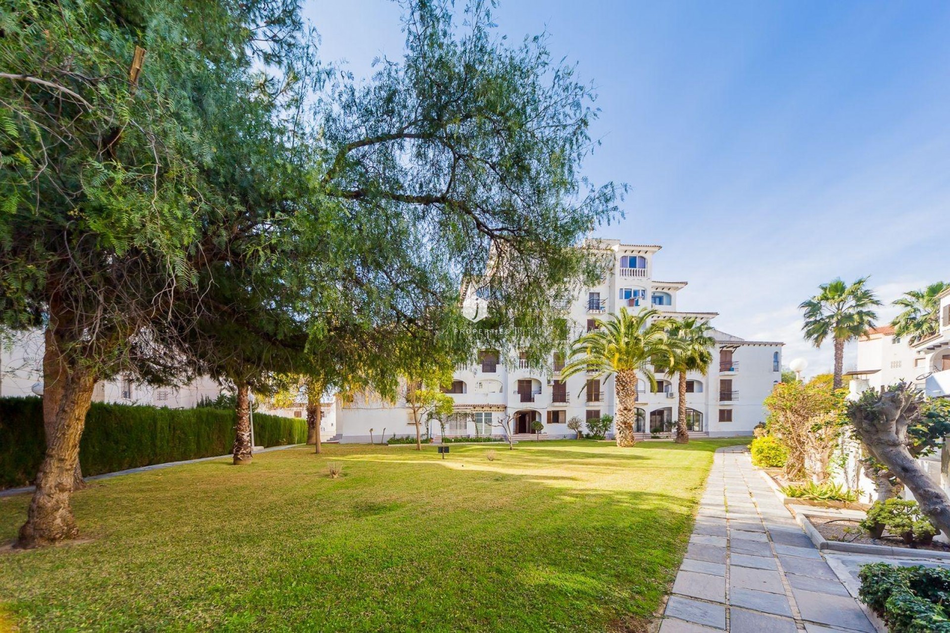 Tweedehands - Appartement / flat -
Torrevieja - Calas blanca