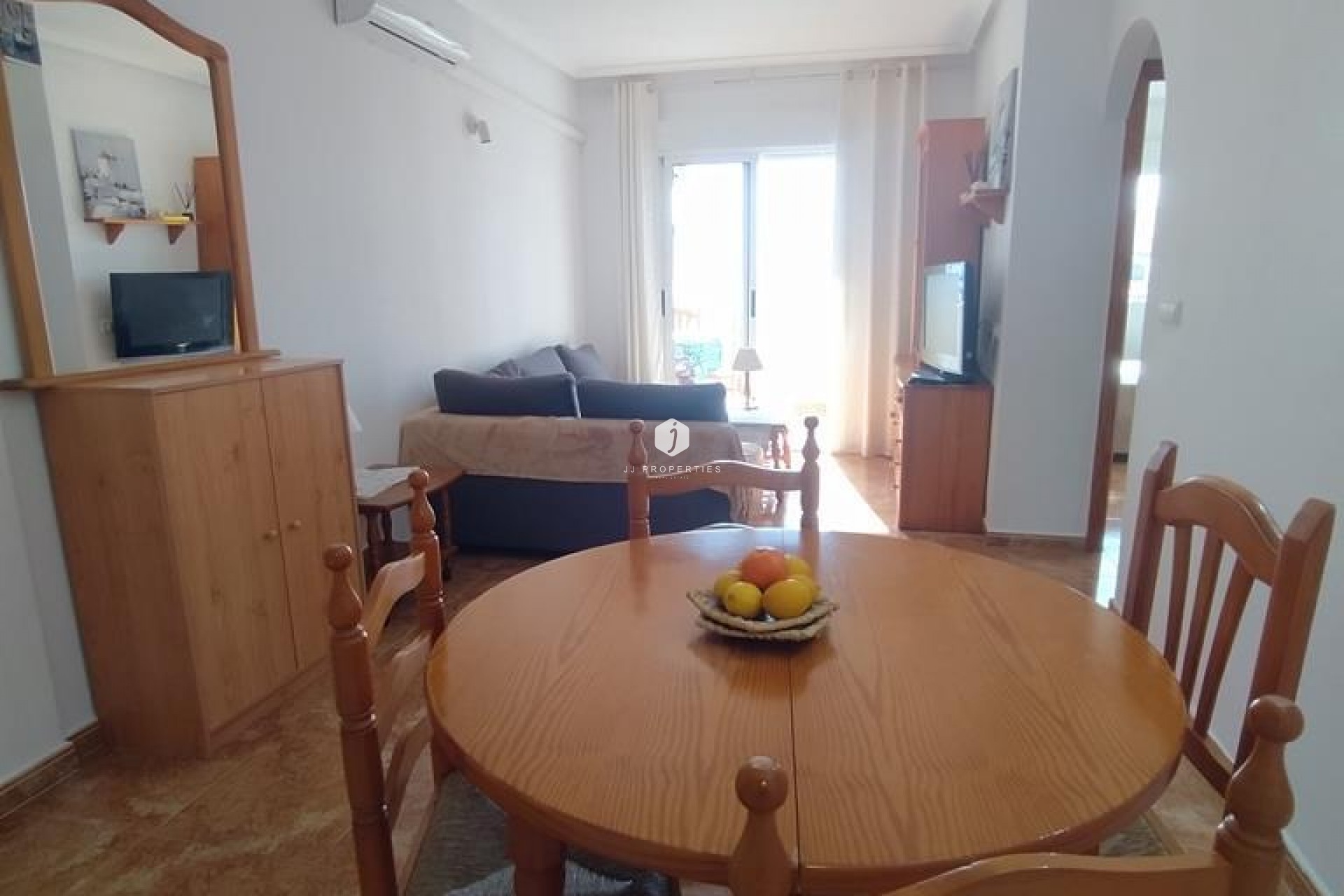 Tweedehands - Appartement / flat -
Torrevieja - CASCO URBANO