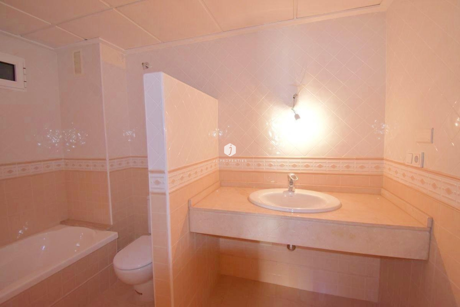 Tweedehands - Appartement / flat -
Torrevieja - Centro - Muelle Pesquero