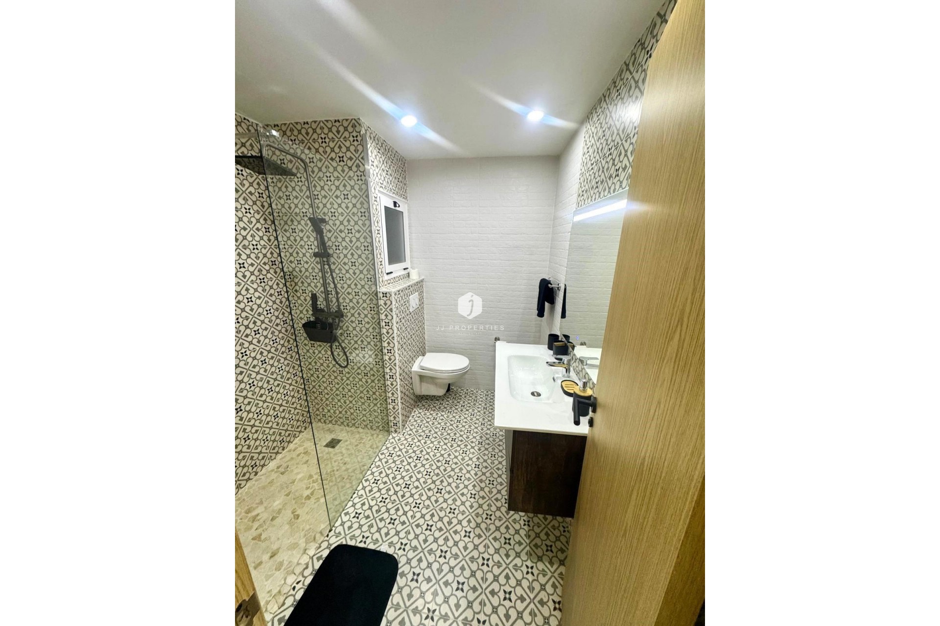 Tweedehands - Appartement / flat -
Torrevieja - Centro - Muelle Pesquero