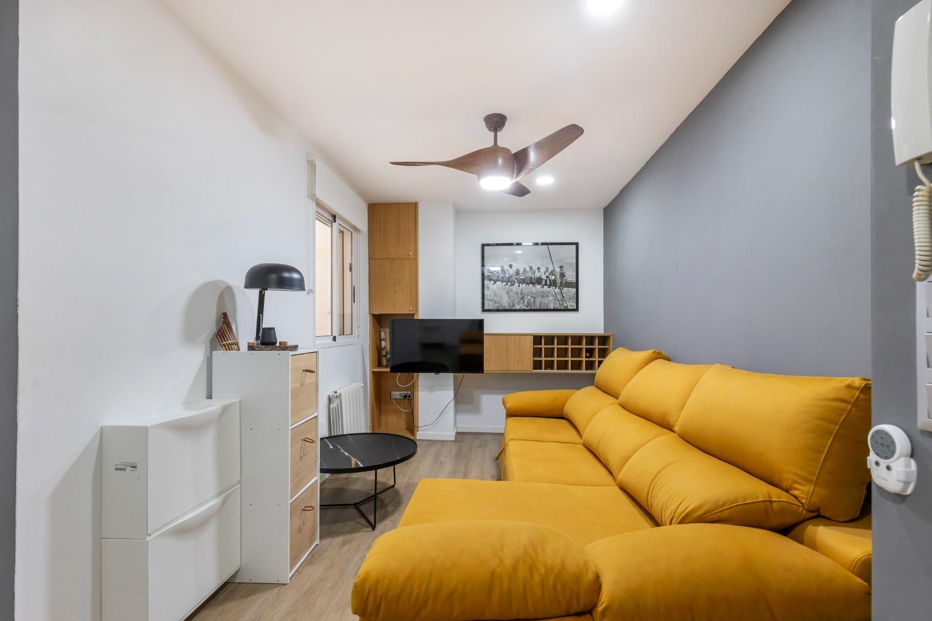 Tweedehands - Appartement / flat -
Torrevieja - Centro