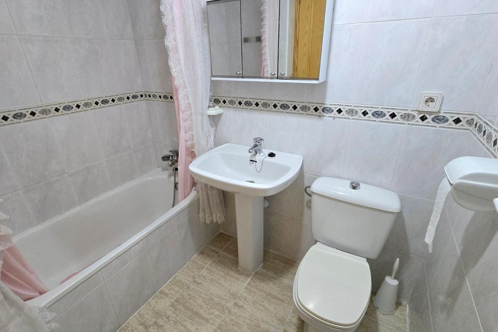 Tweedehands - Appartement / flat -
Torrevieja - Centro