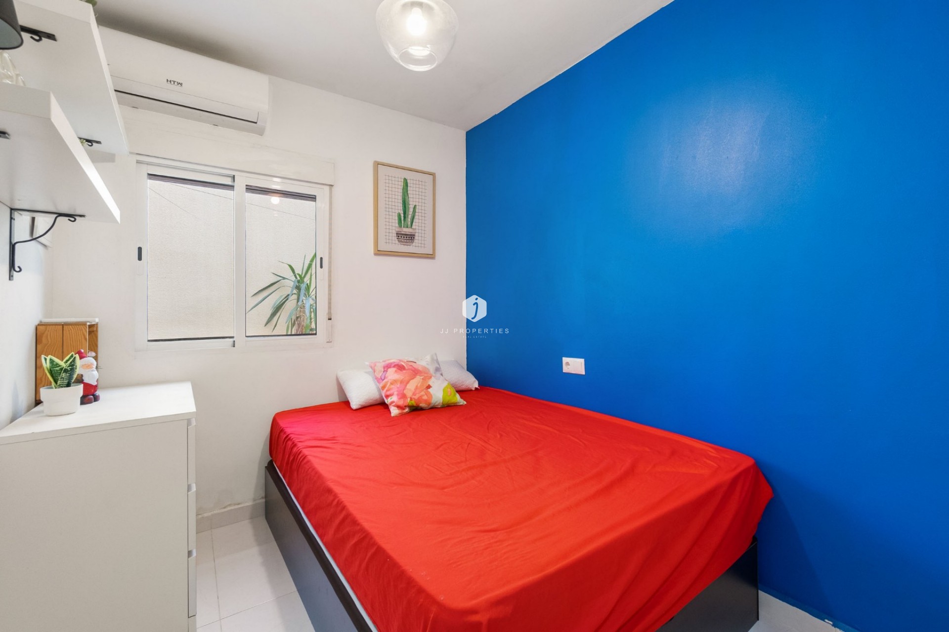 Tweedehands - Appartement / flat -
Torrevieja - Centro