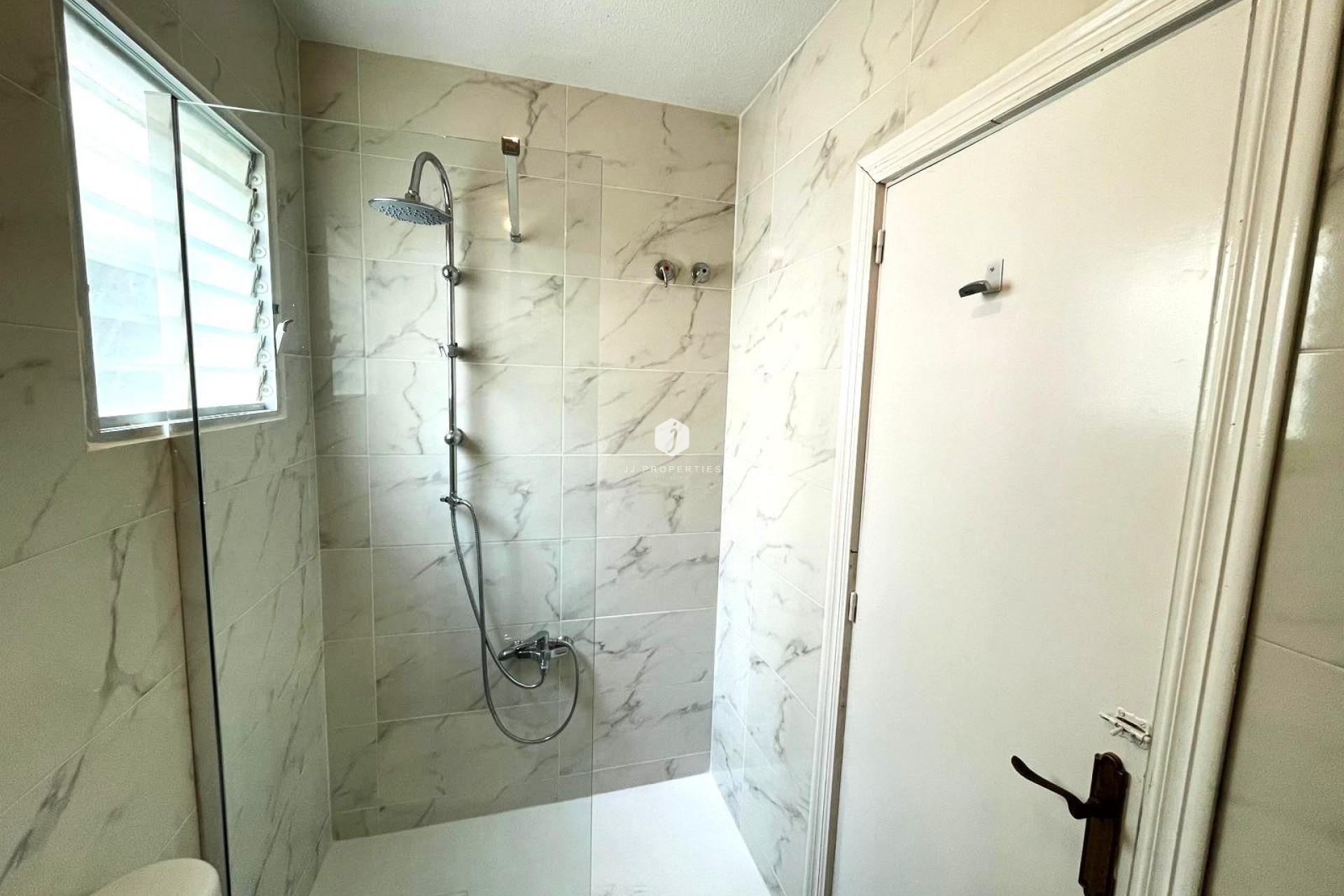 Tweedehands - Appartement / flat -
Torrevieja - Centro