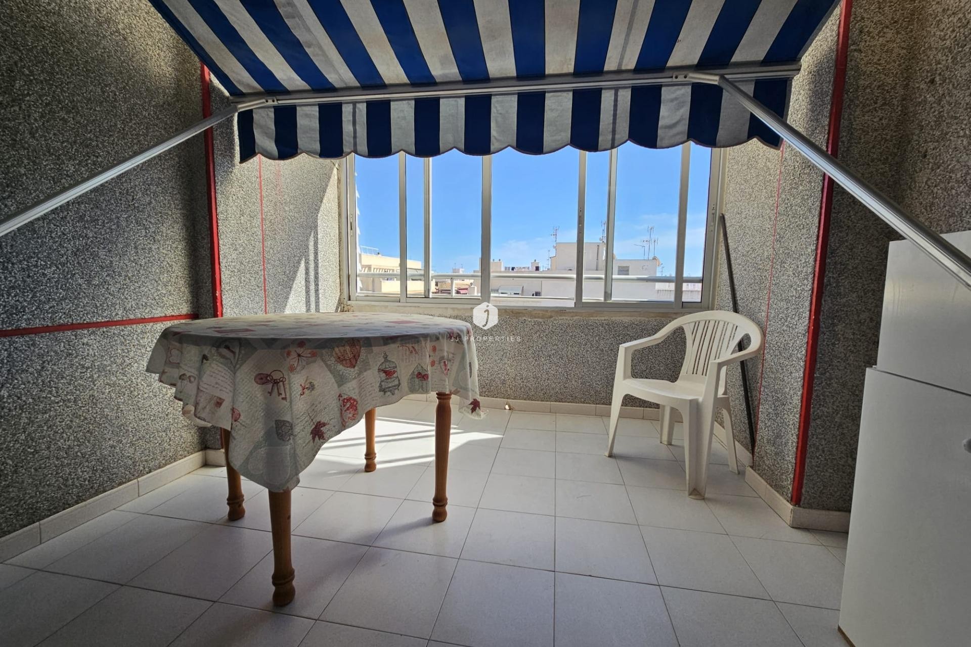 Tweedehands - Appartement / flat -
Torrevieja - Centro