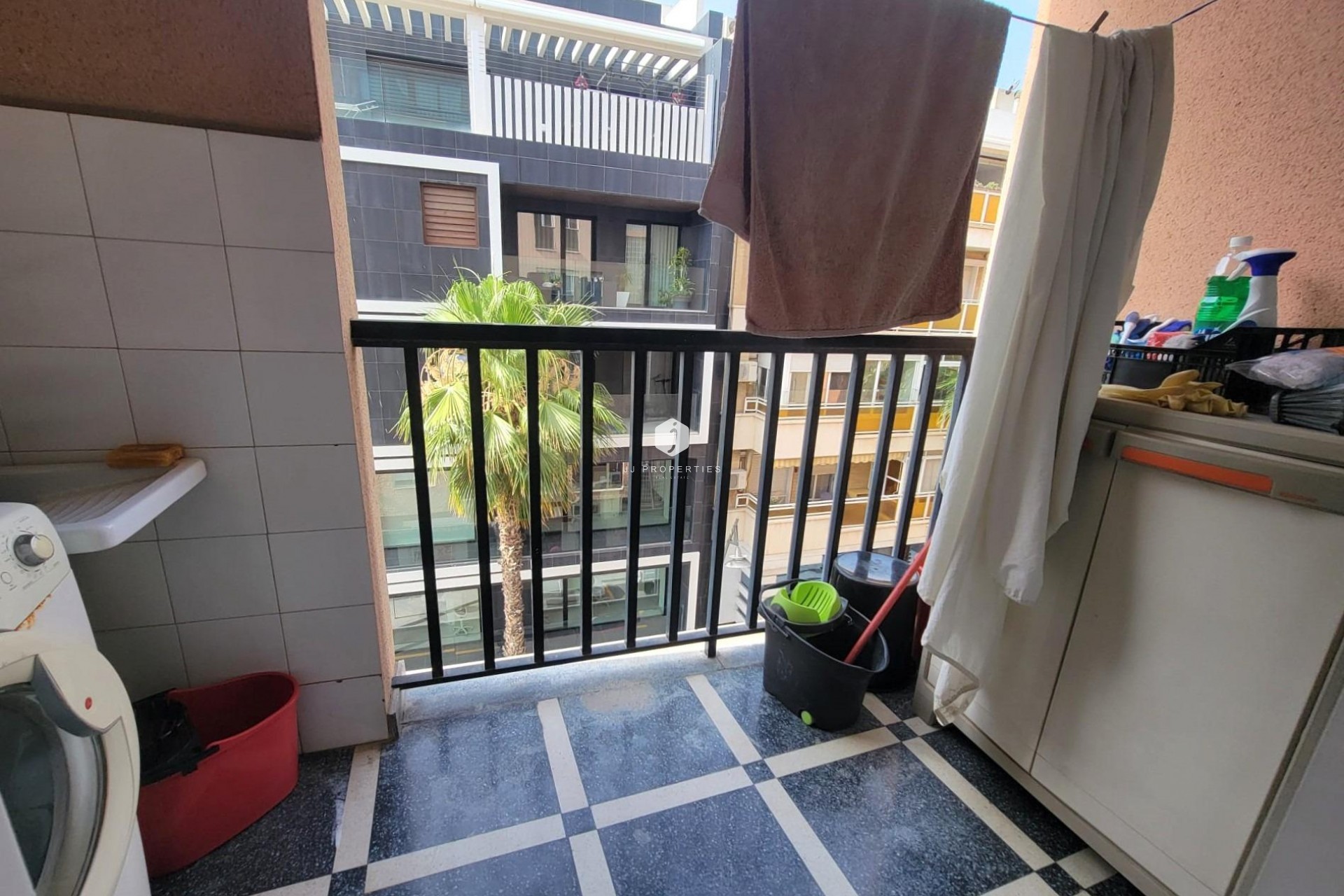 Tweedehands - Appartement / flat -
Torrevieja - Centro