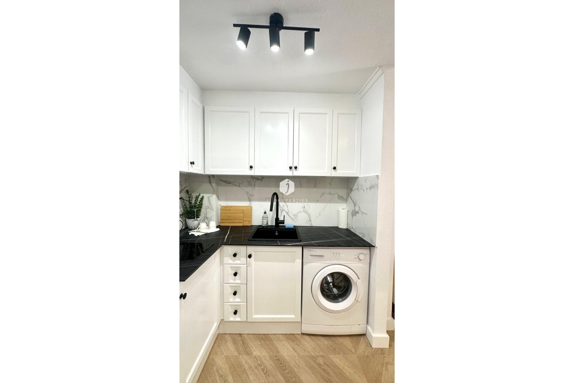 Tweedehands - Appartement / flat -
Torrevieja - Centro