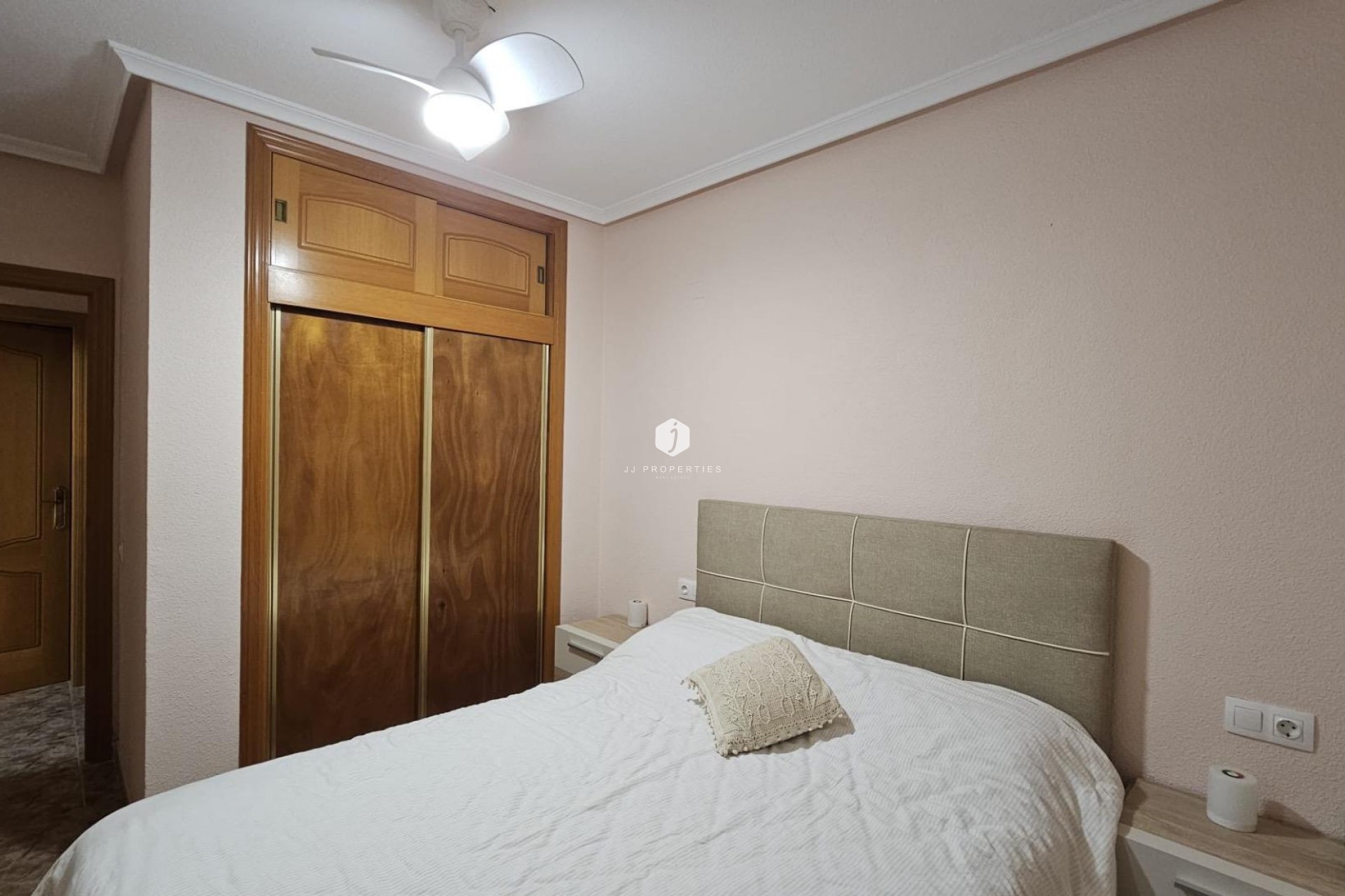 Tweedehands - Appartement / flat -
Torrevieja - Centro