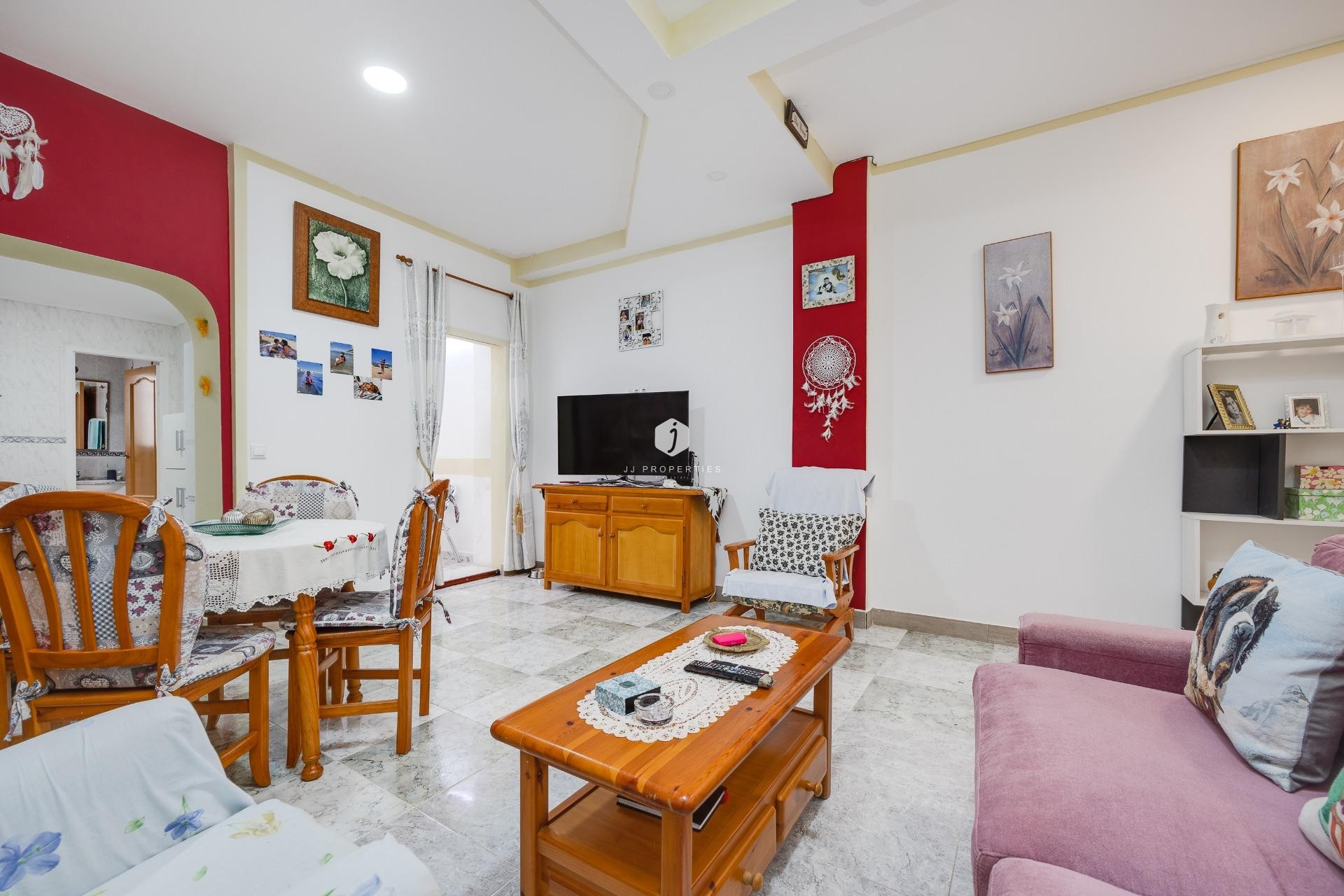 Tweedehands - Appartement / flat -
Torrevieja - Centro