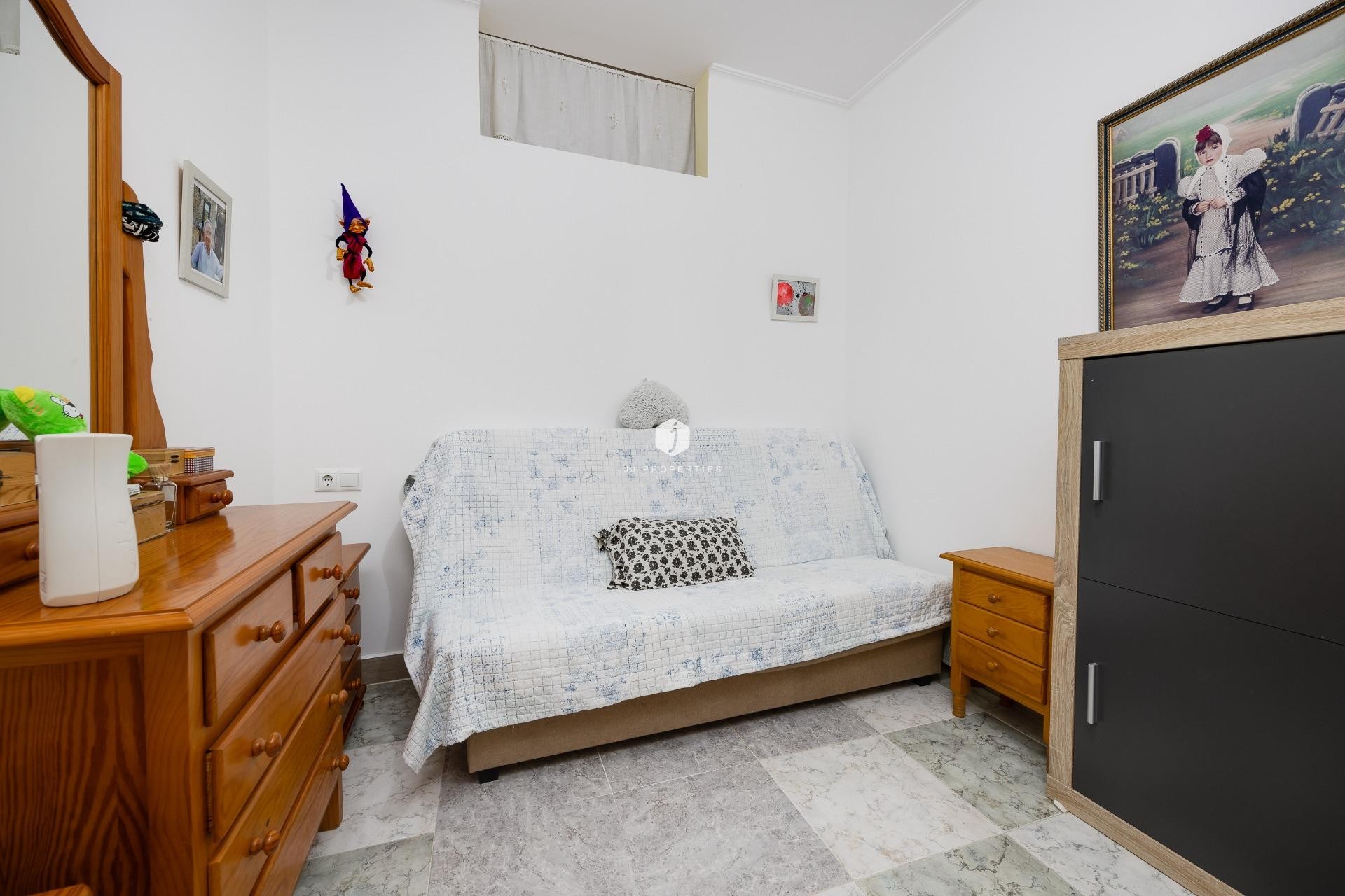 Tweedehands - Appartement / flat -
Torrevieja - Centro