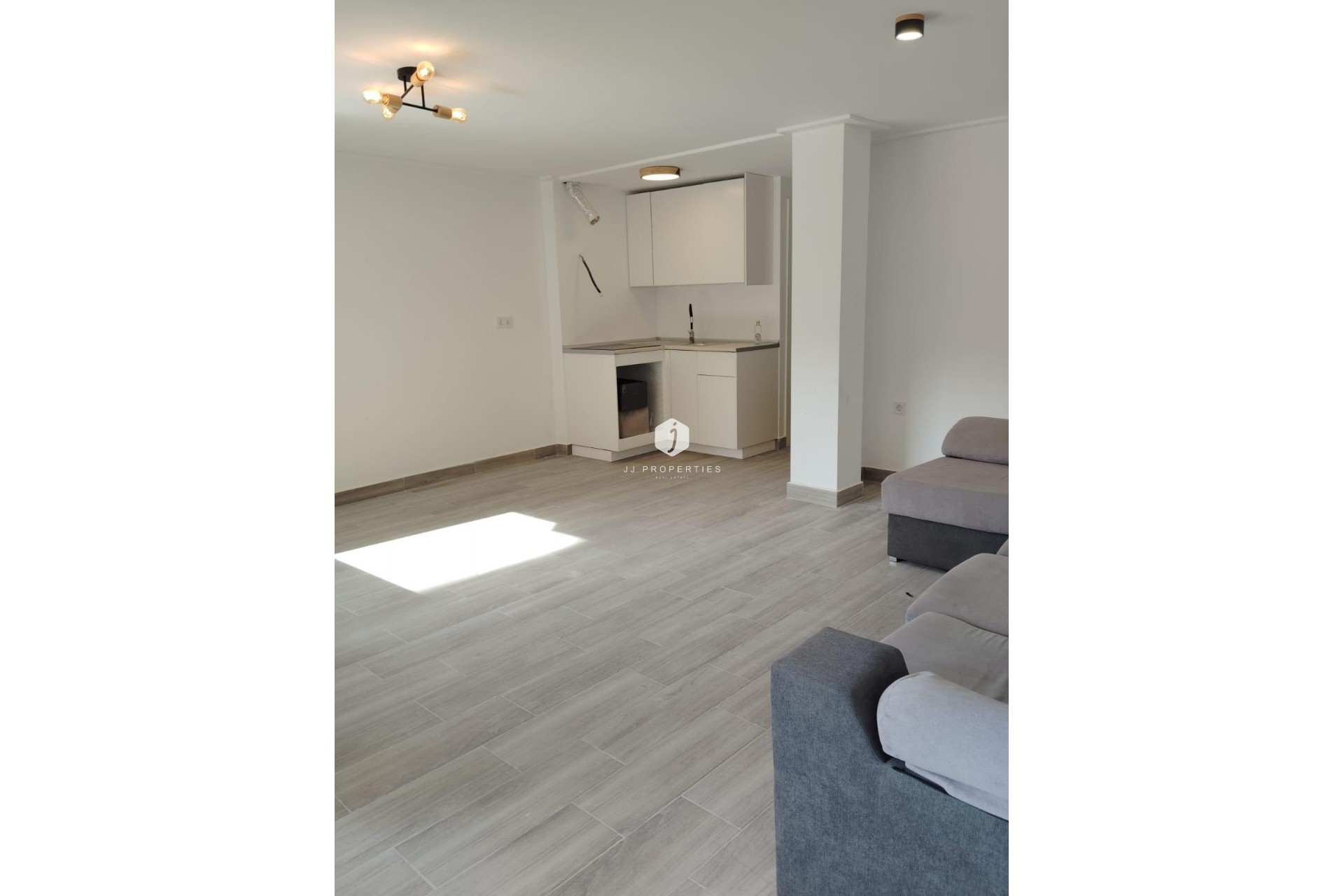 Tweedehands - Appartement / flat -
Torrevieja - Centro