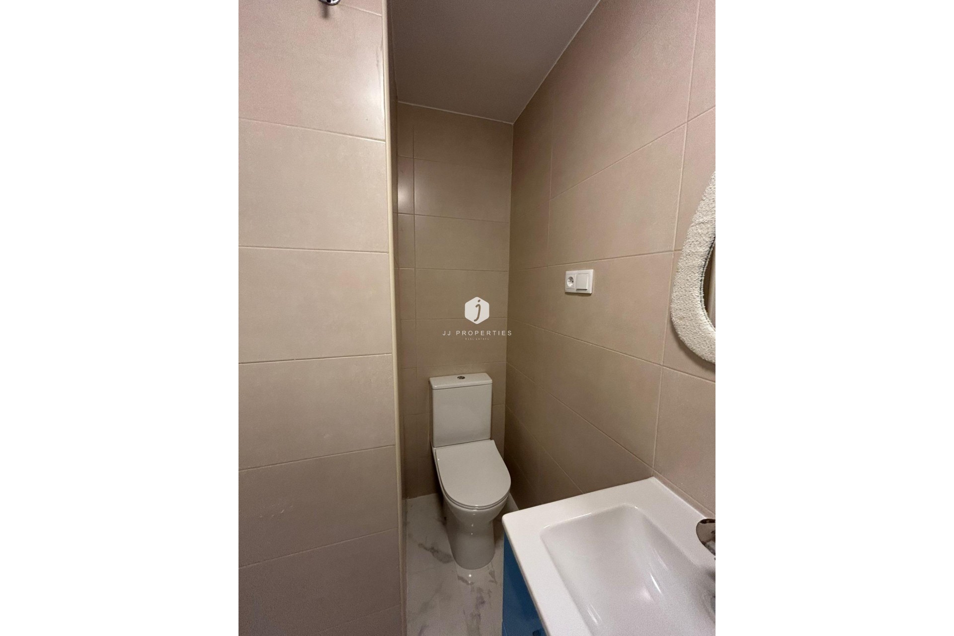 Tweedehands - Appartement / flat -
Torrevieja - Centro
