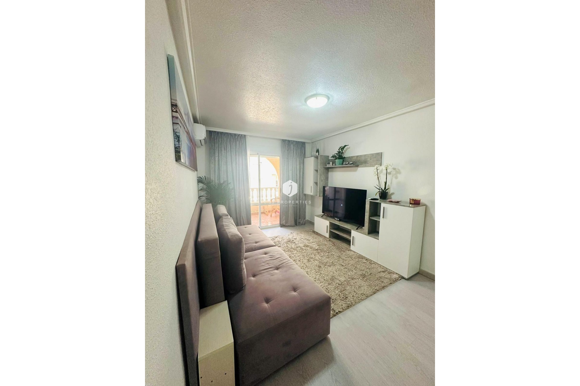 Tweedehands - Appartement / flat -
Torrevieja - Centro
