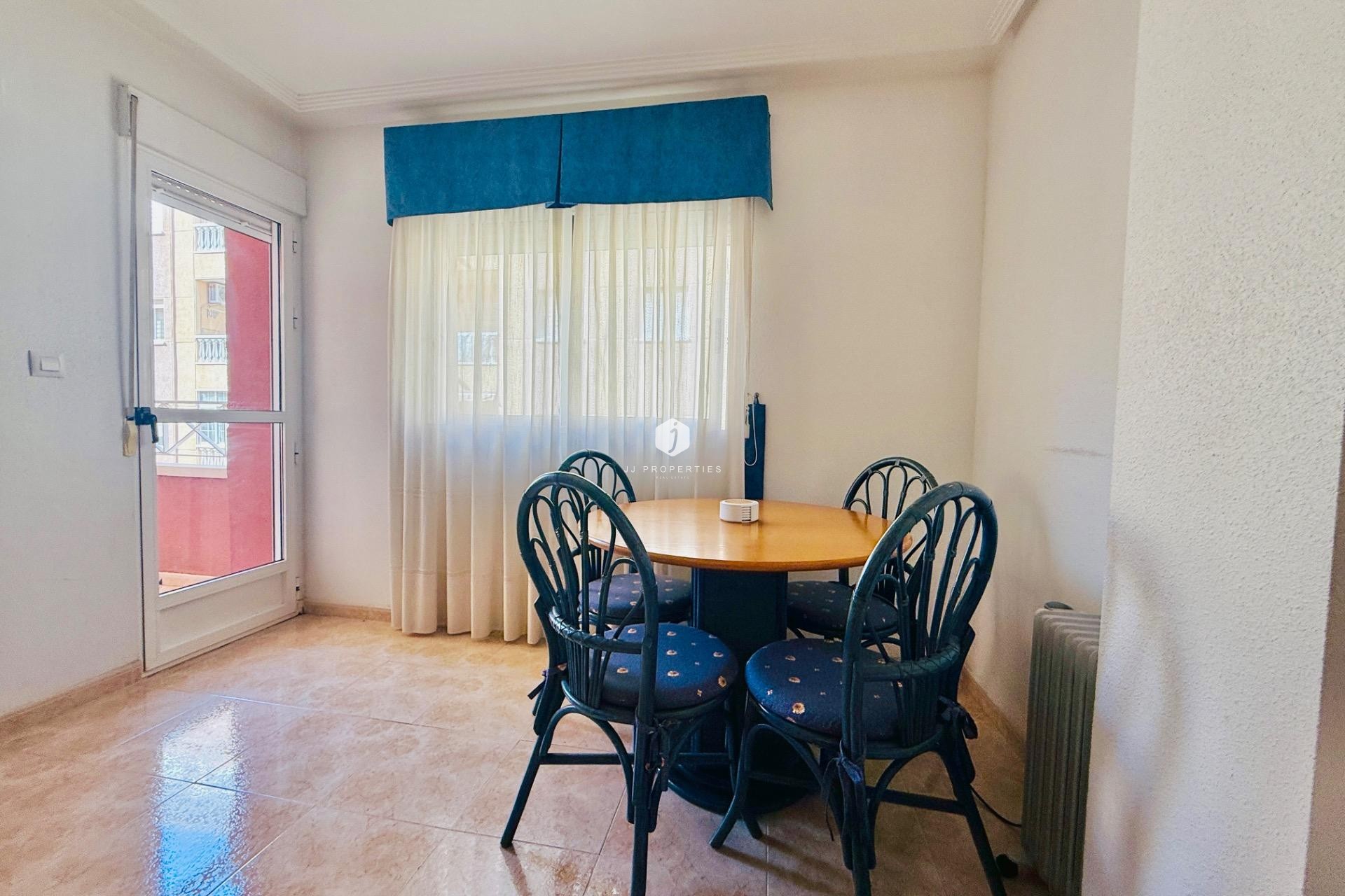 Tweedehands - Appartement / flat -
Torrevieja - Centro